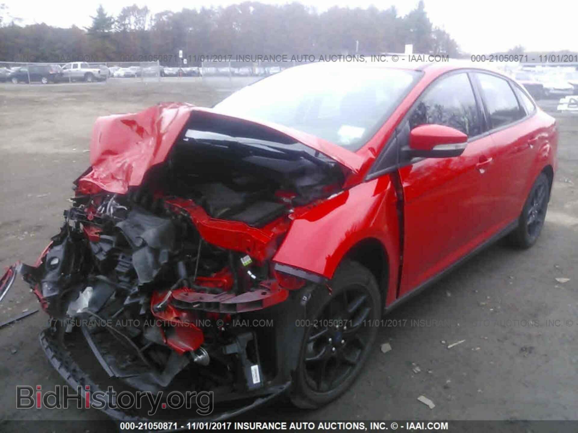 2016 Ford Focus - VIN: 1FADP3F21GL396767 - Фото 2