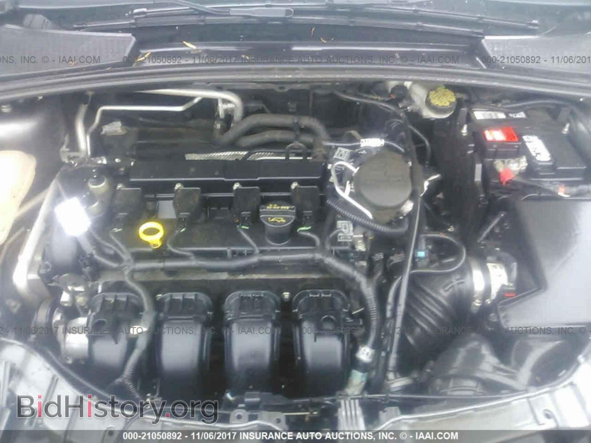 2012 Ford Focus - VIN: 1FAHP3H29CL193845 - Photo 10