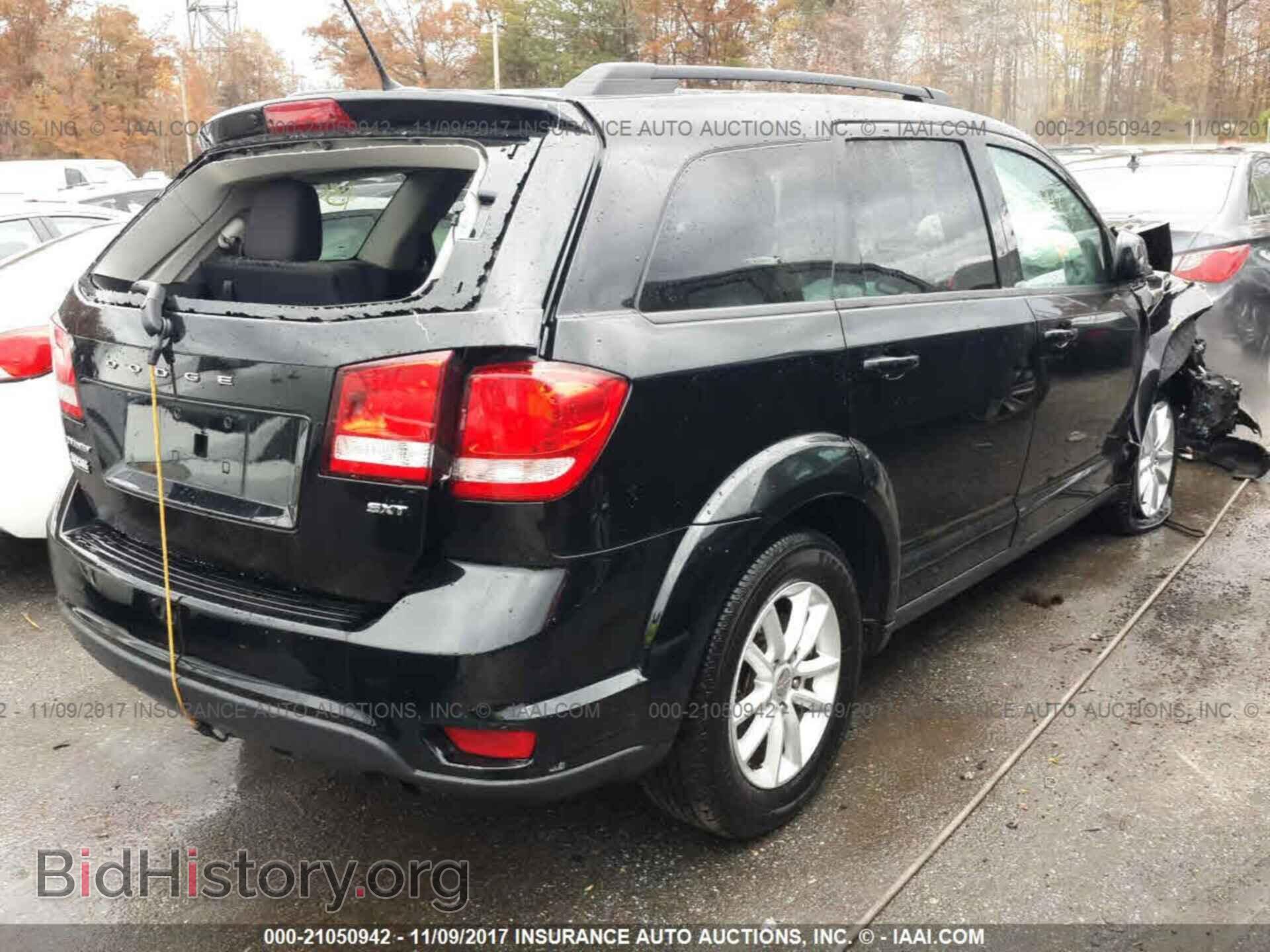 2015 Dodge Journey - VIN: 3C4PDCBB0FT679038 - Photo 4