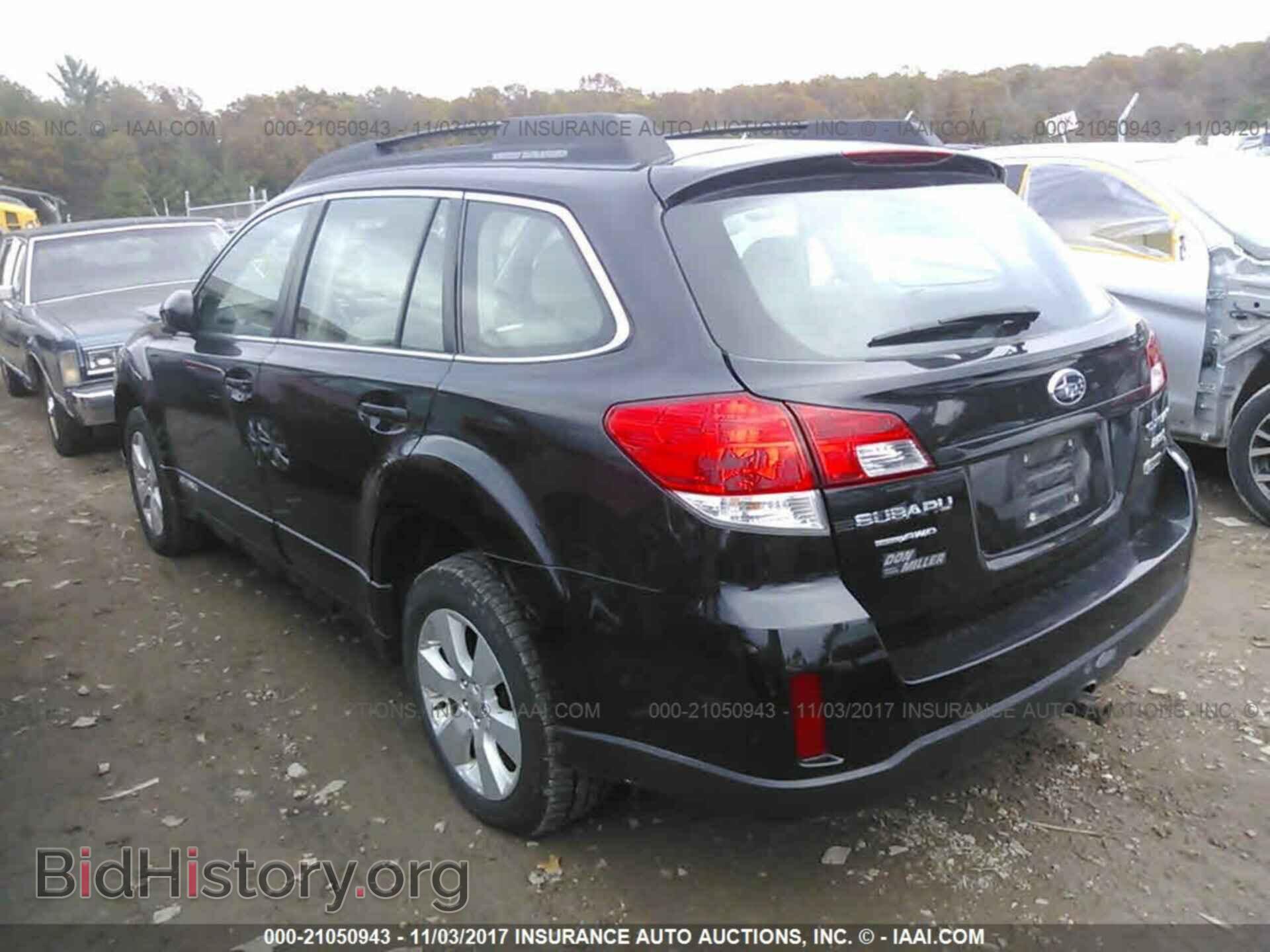 2012 Subaru Outback - VIN: 4S4BRBAC4C3205533 - Фото 3
