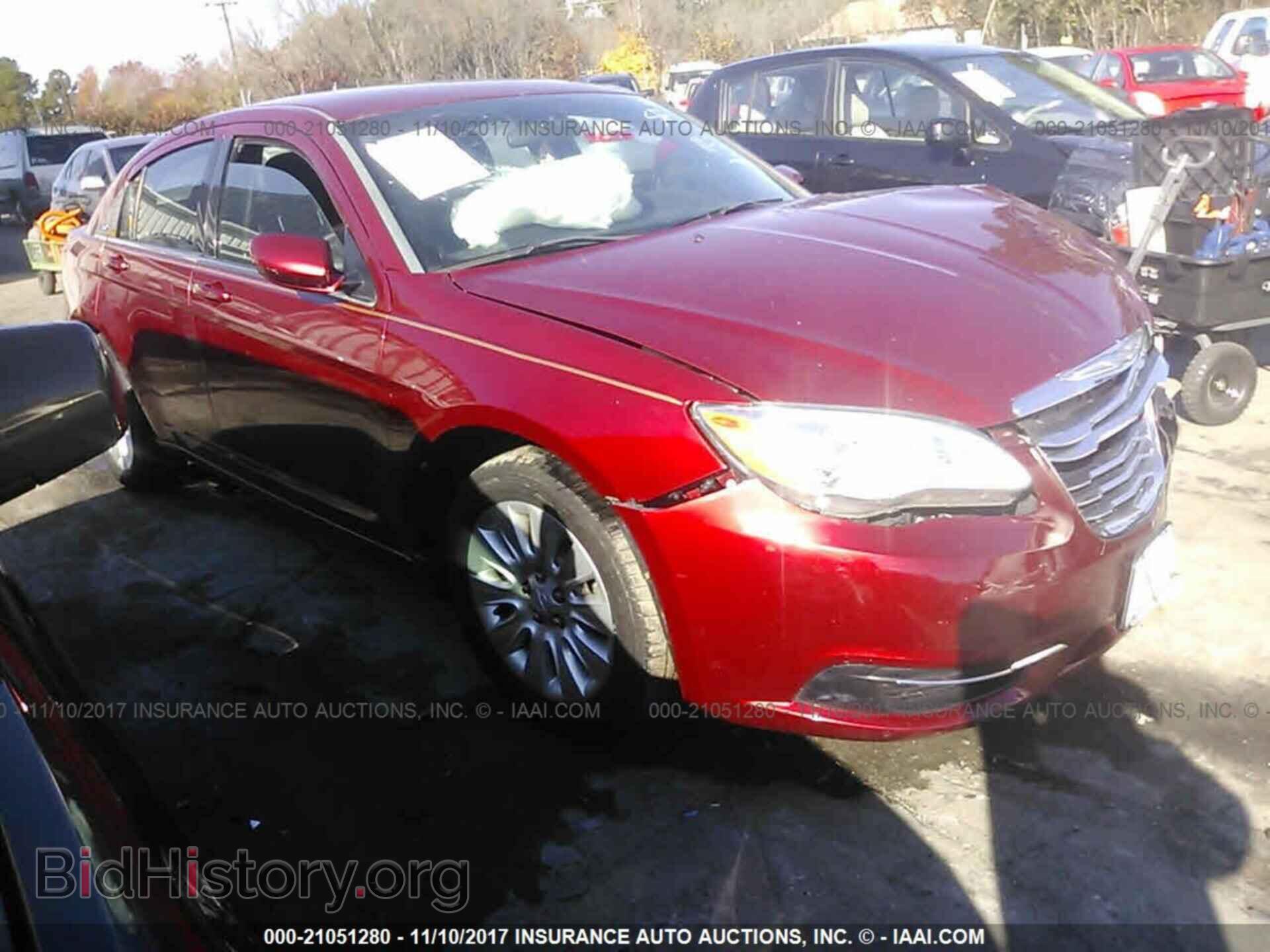 Фотография 1C3CCBABXDN735825 - Chrysler 200 2013