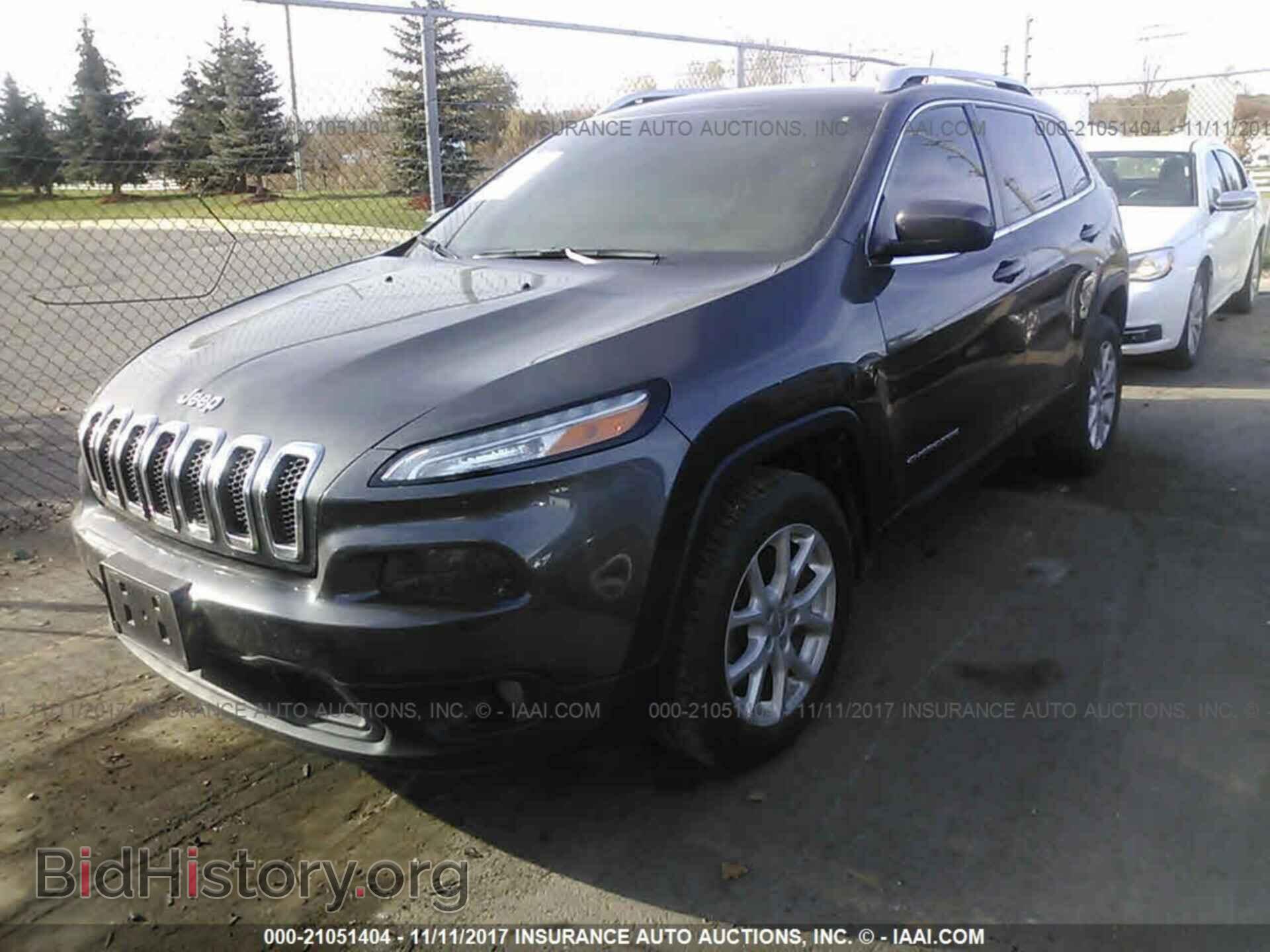 2014 Jeep Cherokee - VIN: 1C4PJLCB2EW170729 - Photo 2