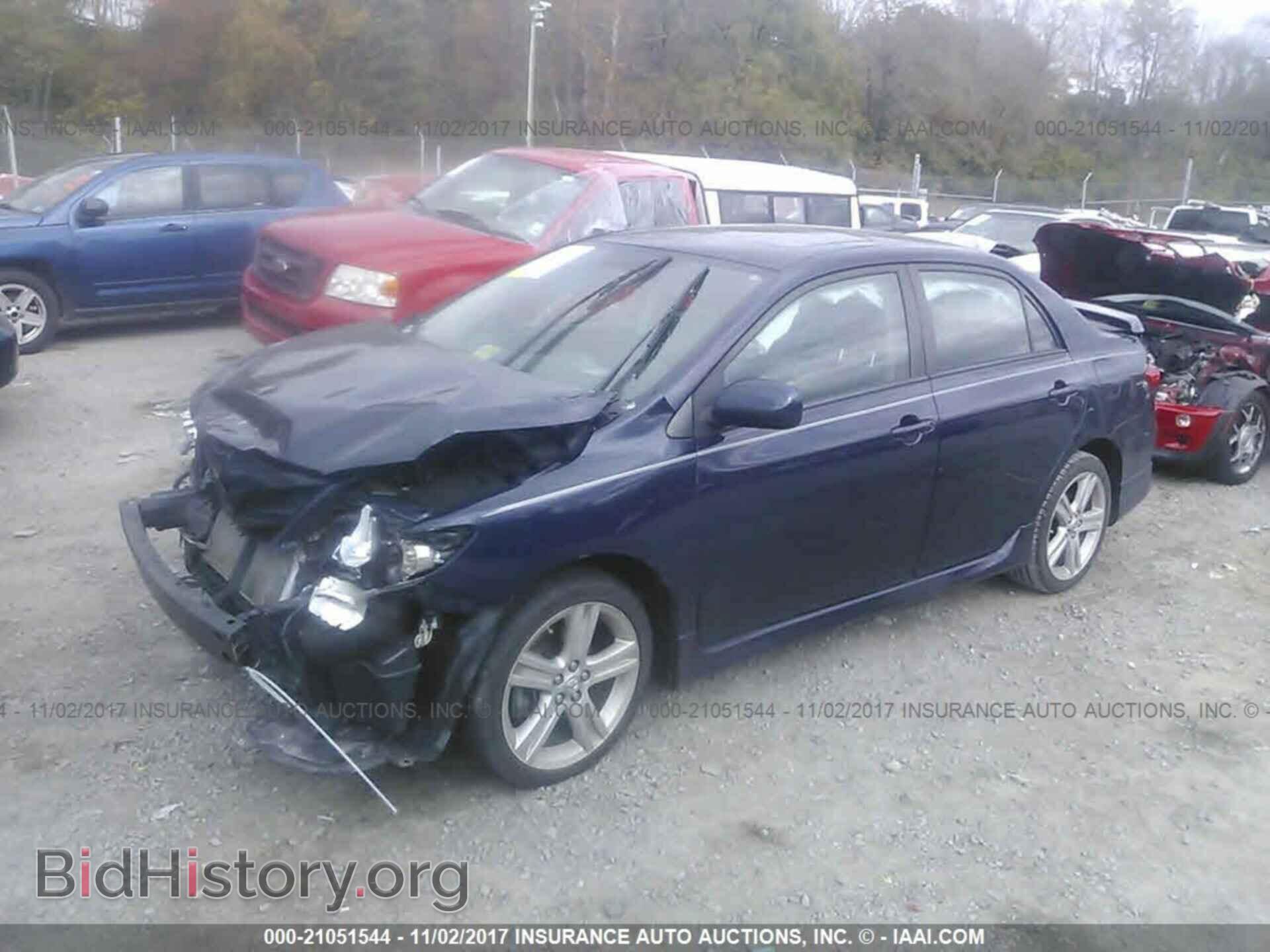 2013 Toyota Corolla - VIN: 2T1BU4EE0DC921493 - Фото 2