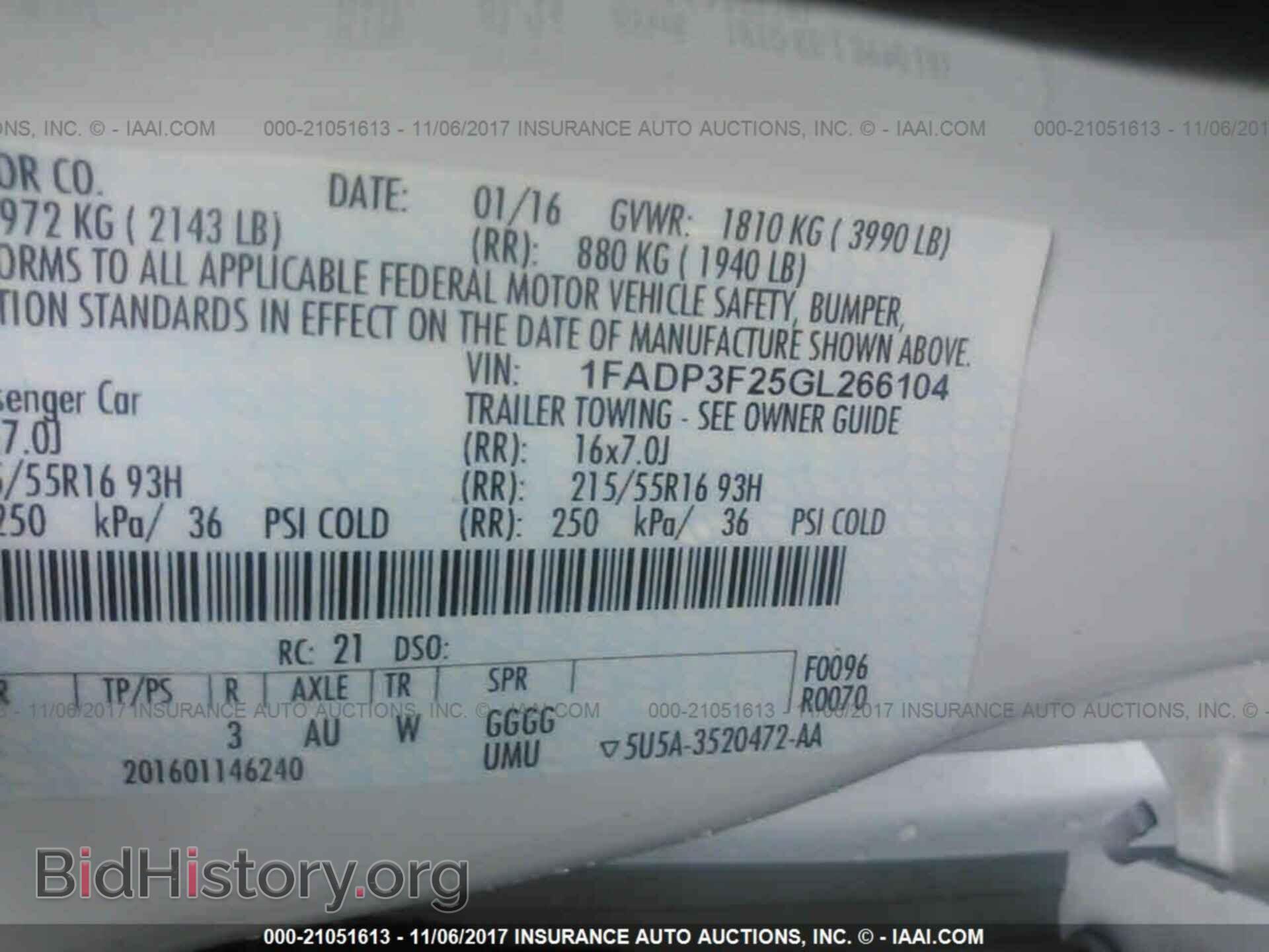 2016 Ford Focus - VIN: 1FADP3F25GL266104 - Фото 9