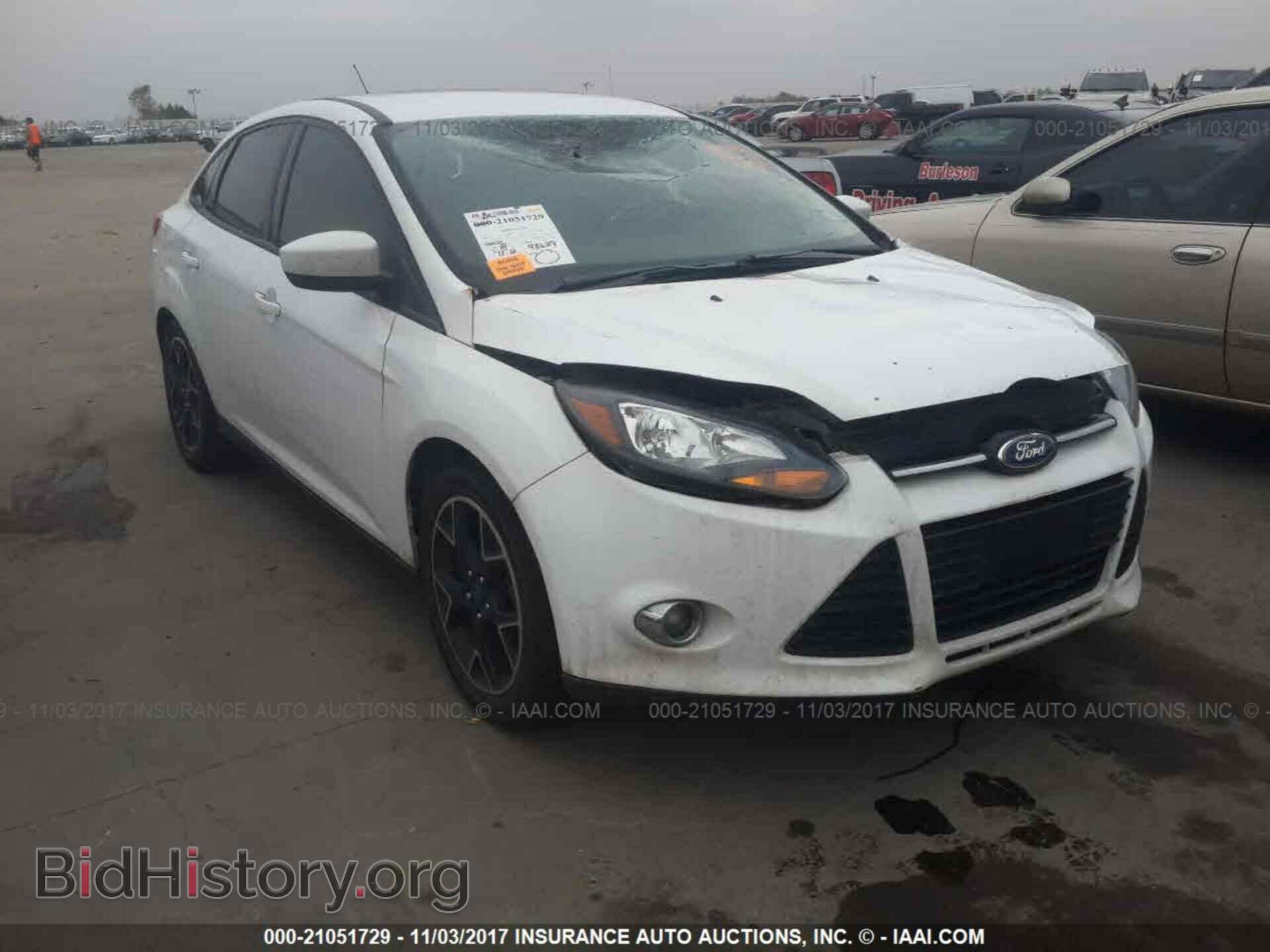 Photo 1FAHP3F29CL435505 - Ford Focus 2012