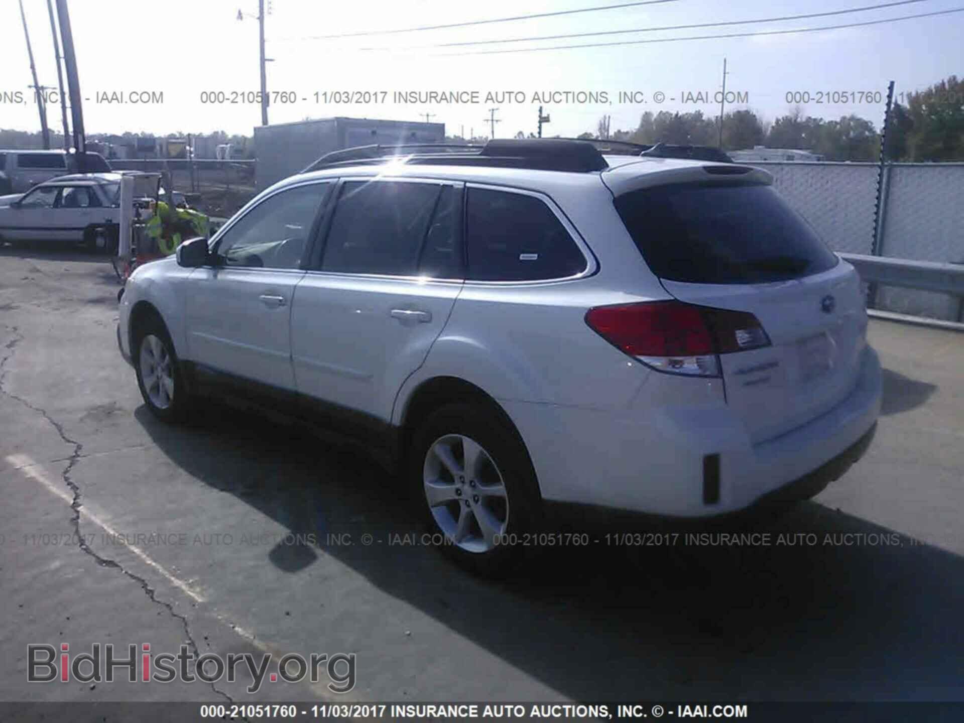 2014 Subaru Outback - VIN: 4S4BRBKC2E3312341 - Фото 3