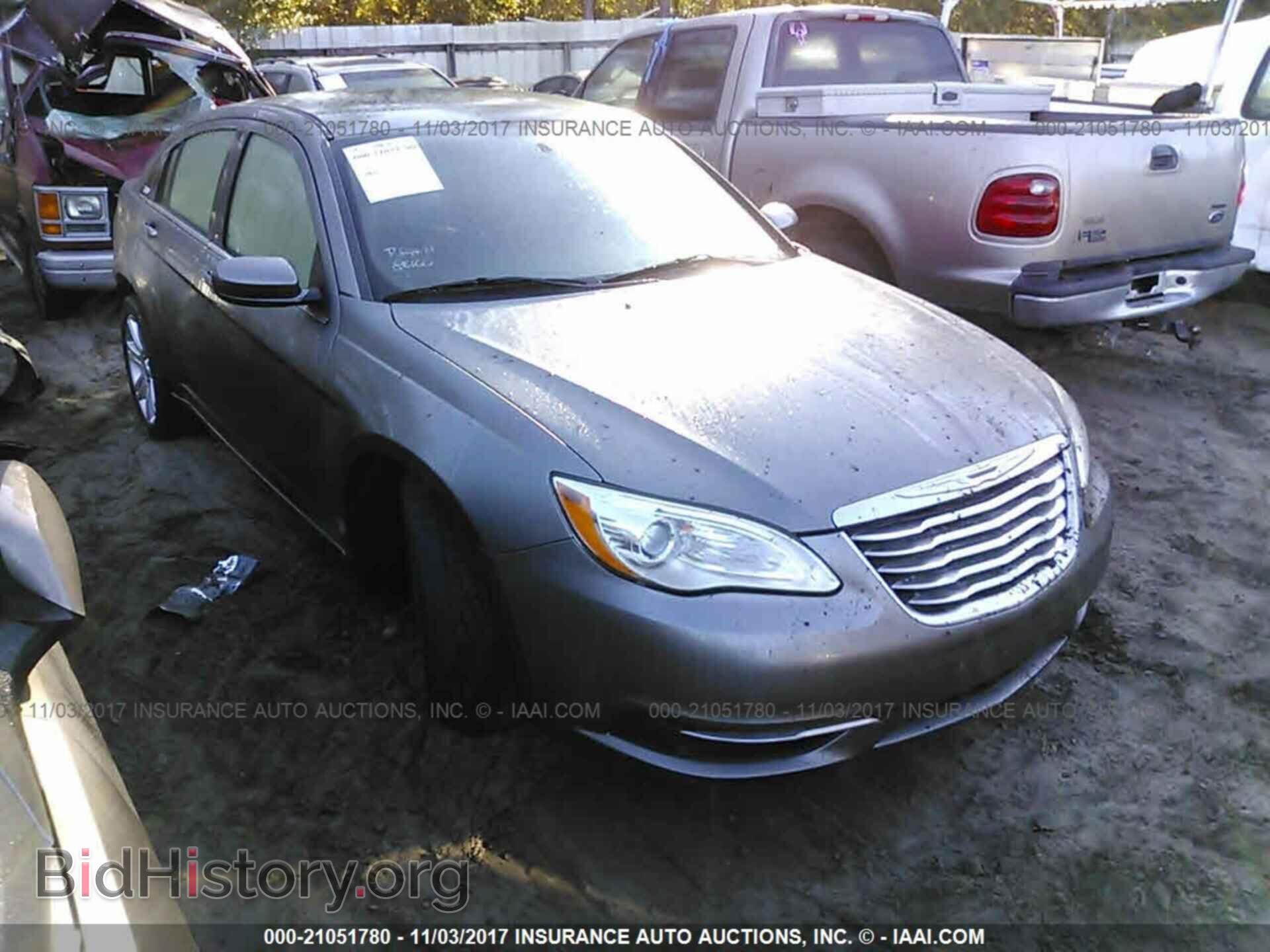 Фотография 1C3CCBBB6CN181440 - Chrysler 200 2012