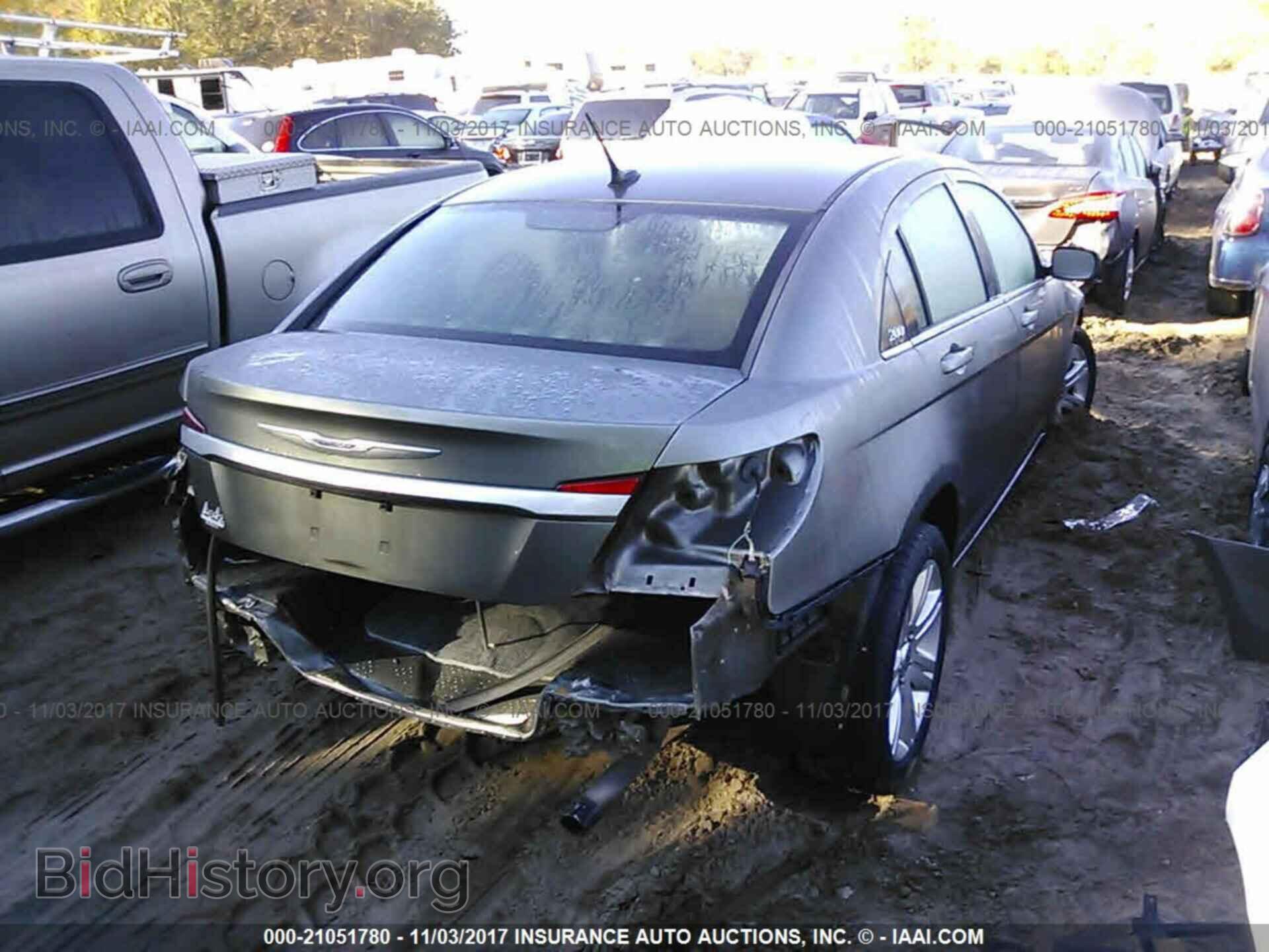 2012 Chrysler 200 - VIN: 1C3CCBBB6CN181440 - Фото 4
