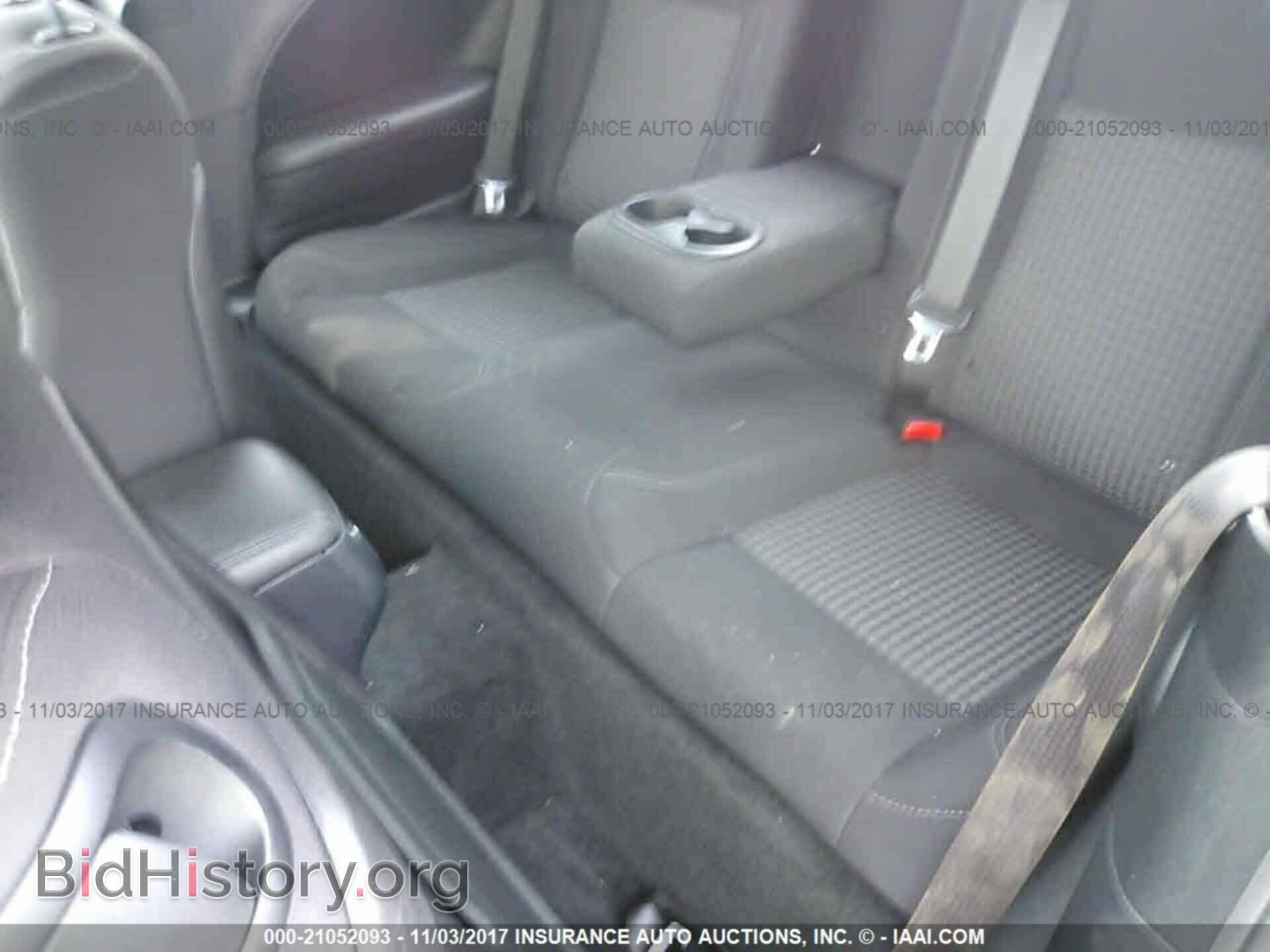 2016 Dodge Challenger - VIN: 2C3CDZAG7GH263551 - Фото 8