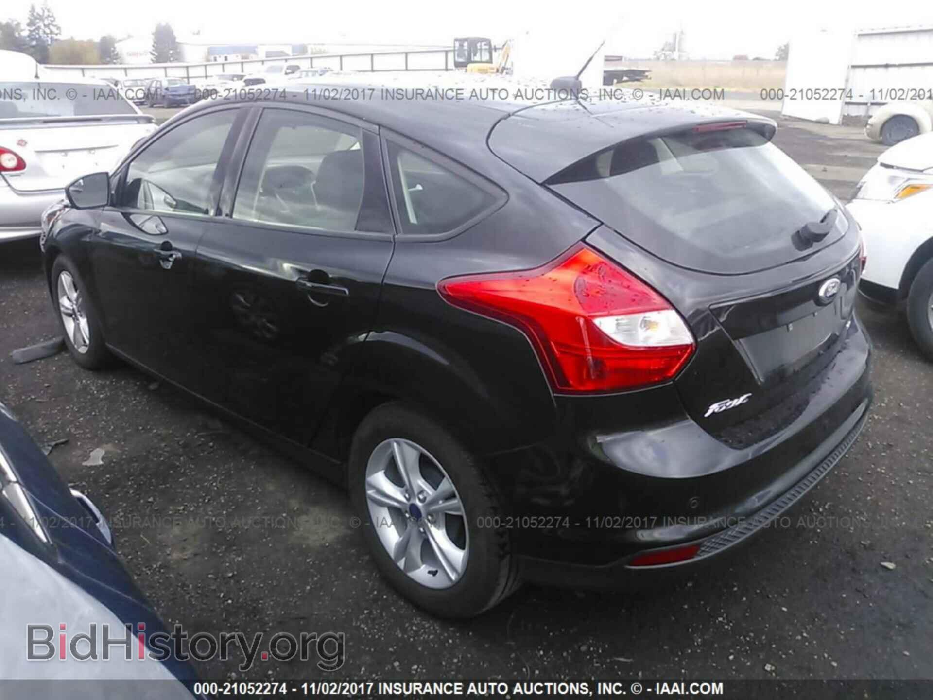 2014 Ford Focus - VIN: 1FADP3K29EL433342 - Photo 3