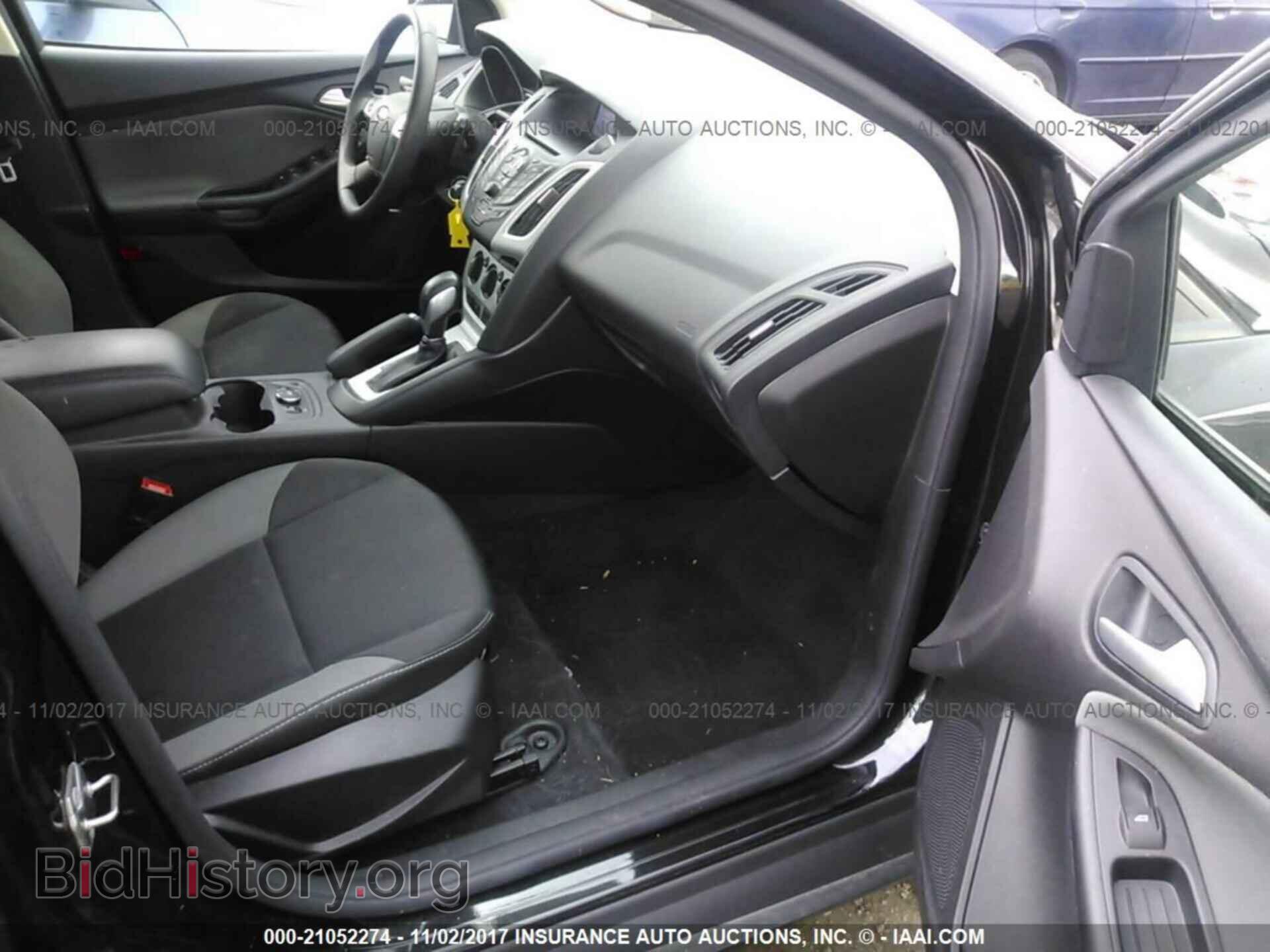 2014 Ford Focus - VIN: 1FADP3K29EL433342 - Photo 5