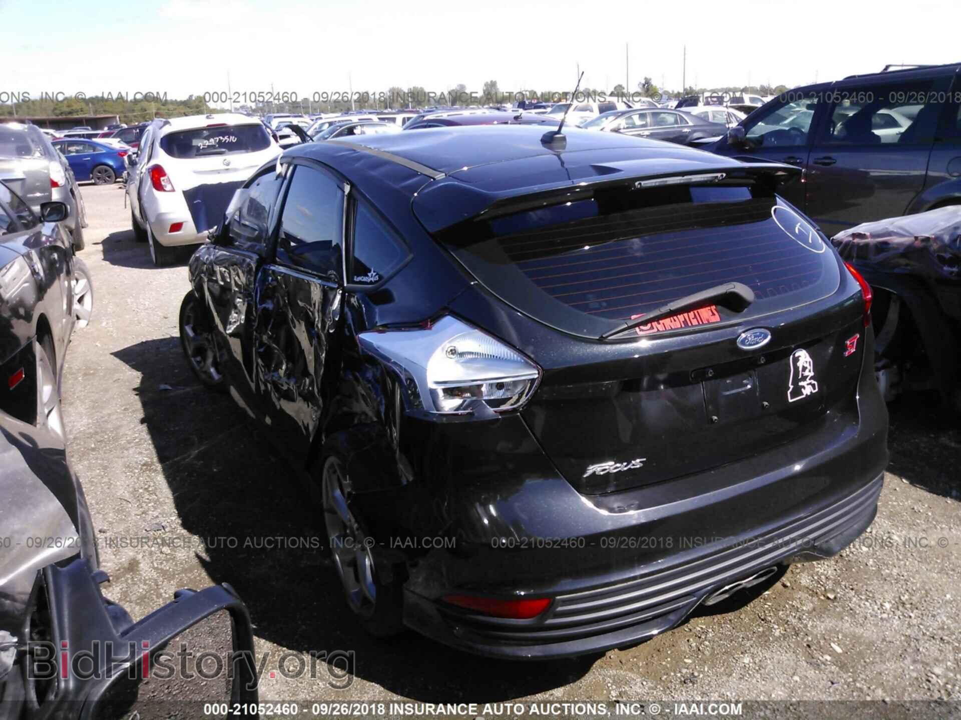 2015 Ford Focus - VIN: 1FADP3L99FL355755 - Photo 3