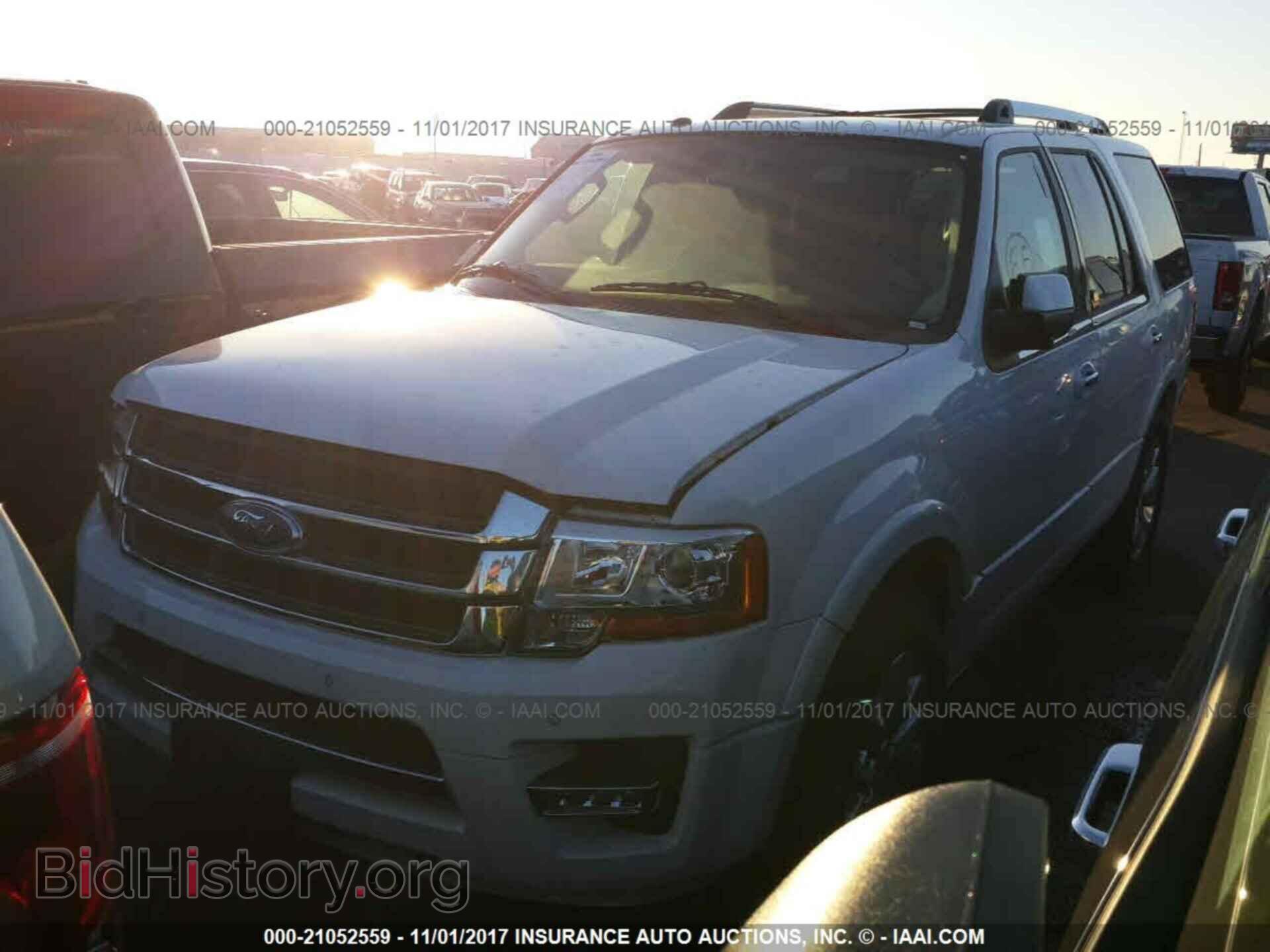 2017 Ford Expedition - VIN: 1FMJU1KT5HEA85174 - Фото 2