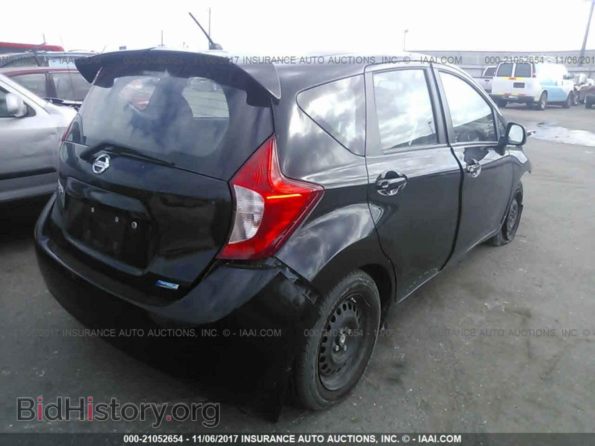 2014 Nissan Versa note - VIN: 3N1CE2CP5EL426184 - Photo 4