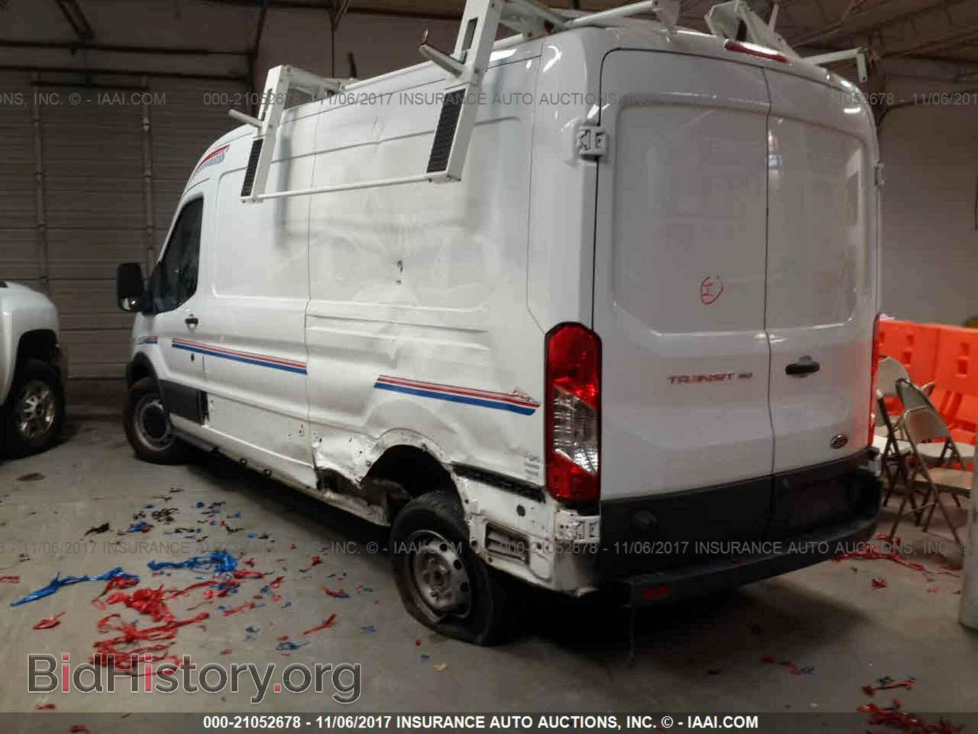 2015 Ford Transit - VIN: 1FTNE2CM7FKA22978 - Photo 3