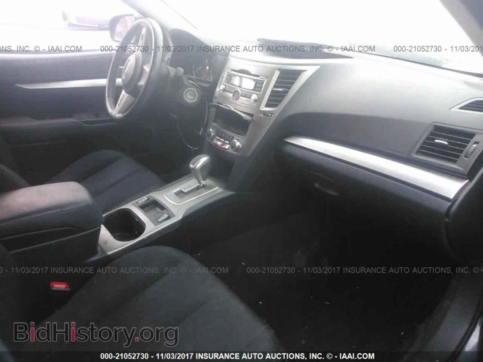 2011 Subaru Outback - VIN: 4S4BRBCC2B3328839 - Фото 5