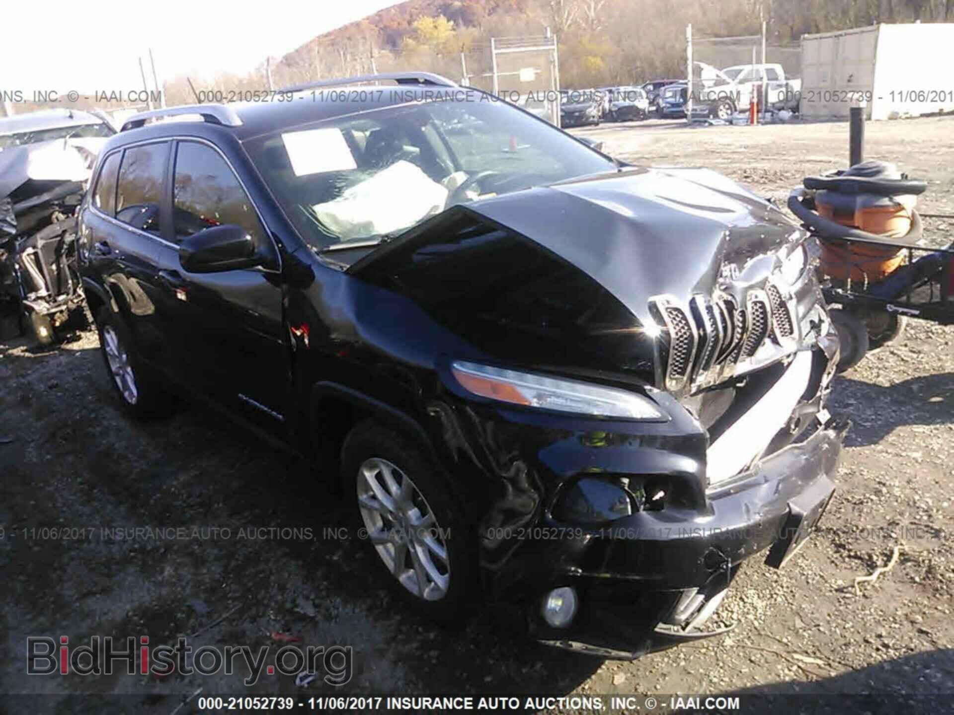 Photo 1C4PJLCB0EW268903 - Jeep Cherokee 2014
