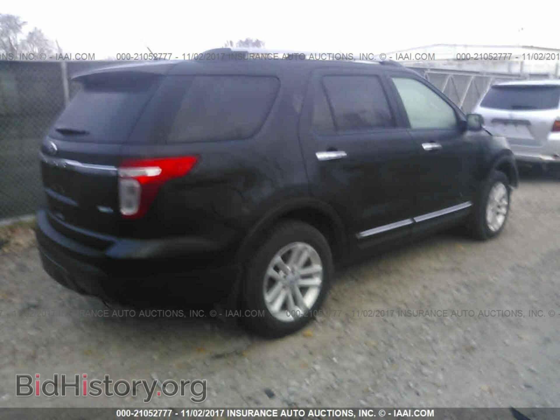 2015 Ford Explorer - VIN: 1FM5K8D84FGB19017 - Photo 4