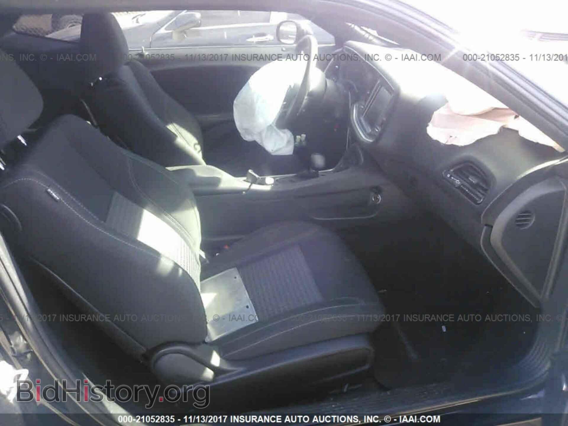 2016 Dodge Challenger - VIN: 2C3CDZAG9GH265043 - Photo 5