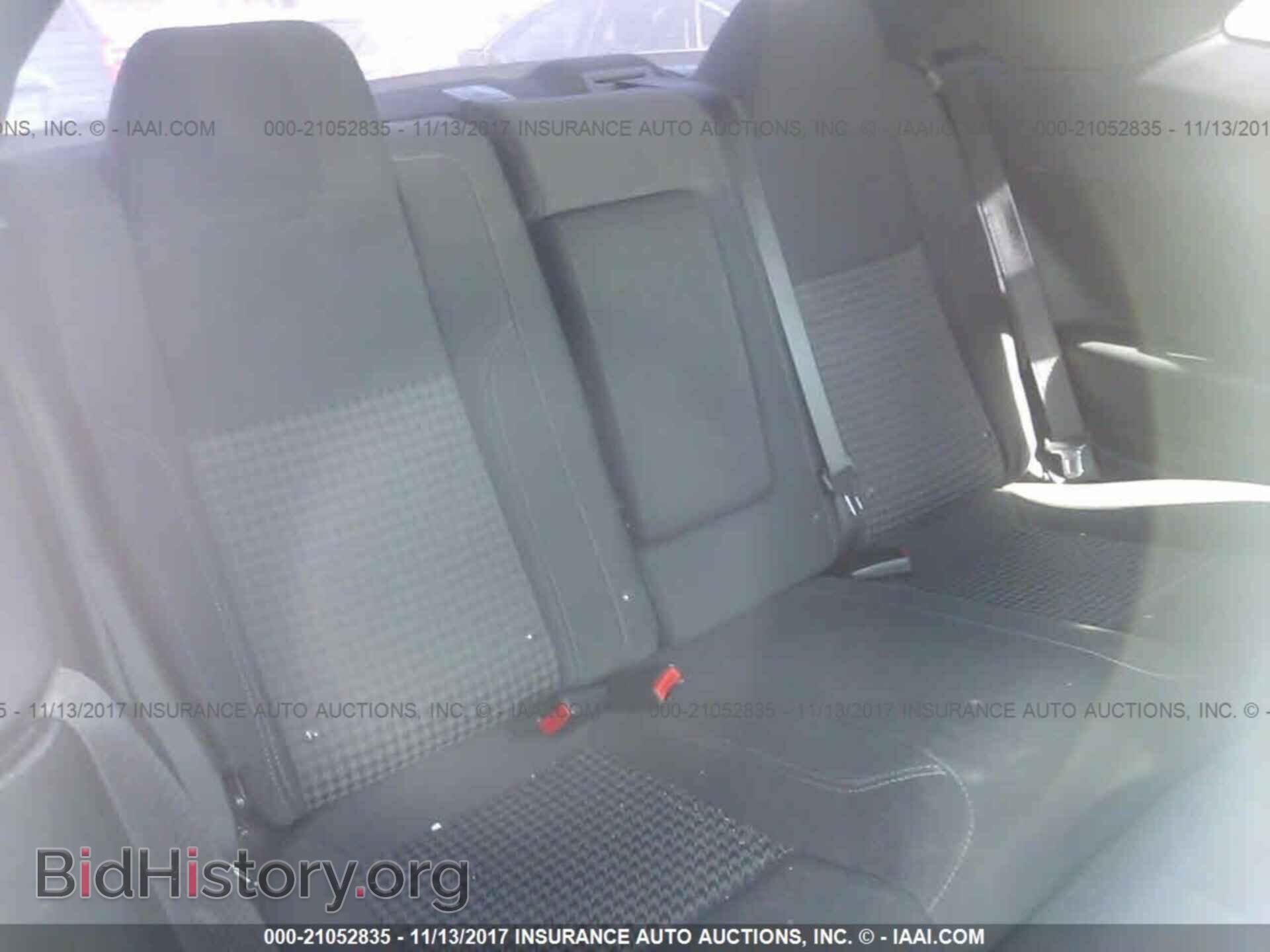2016 Dodge Challenger - VIN: 2C3CDZAG9GH265043 - Photo 8