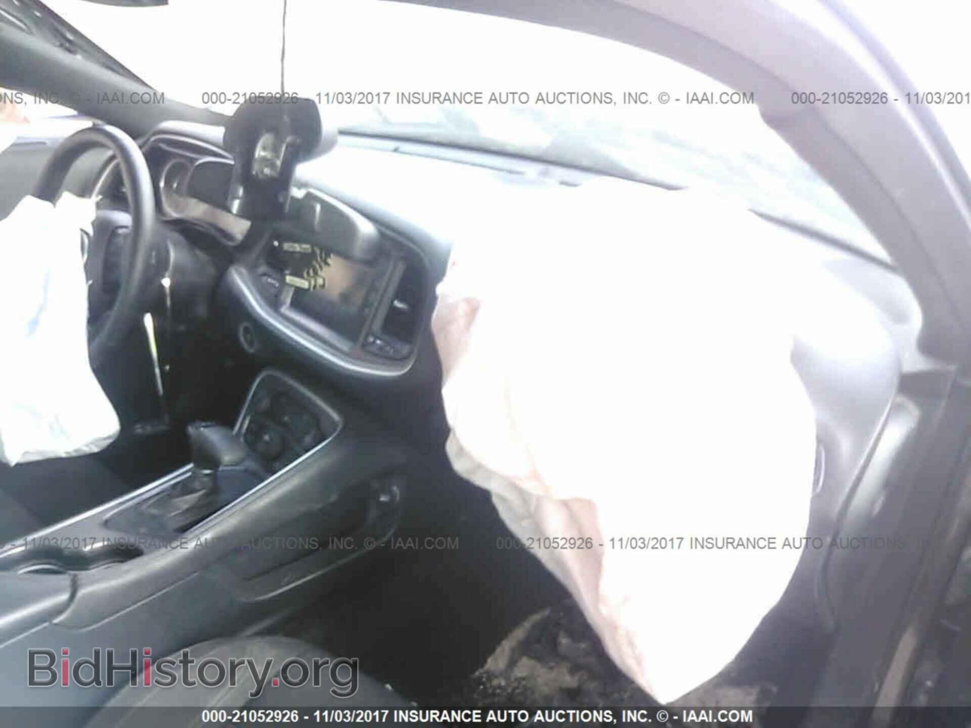 2015 Dodge Challenger - VIN: 2C3CDZAG7FH715383 - Photo 5