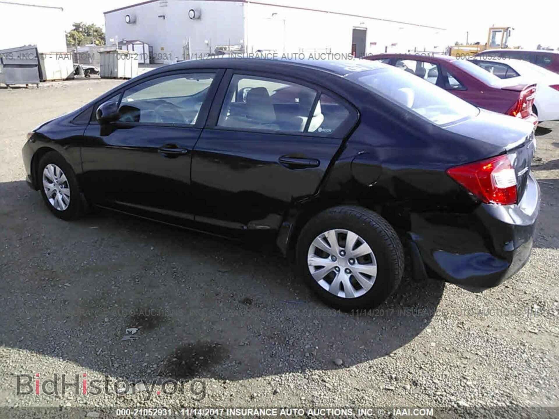 2012 Honda Civic - VIN: 2HGFB2F52CH518051 - Фото 3