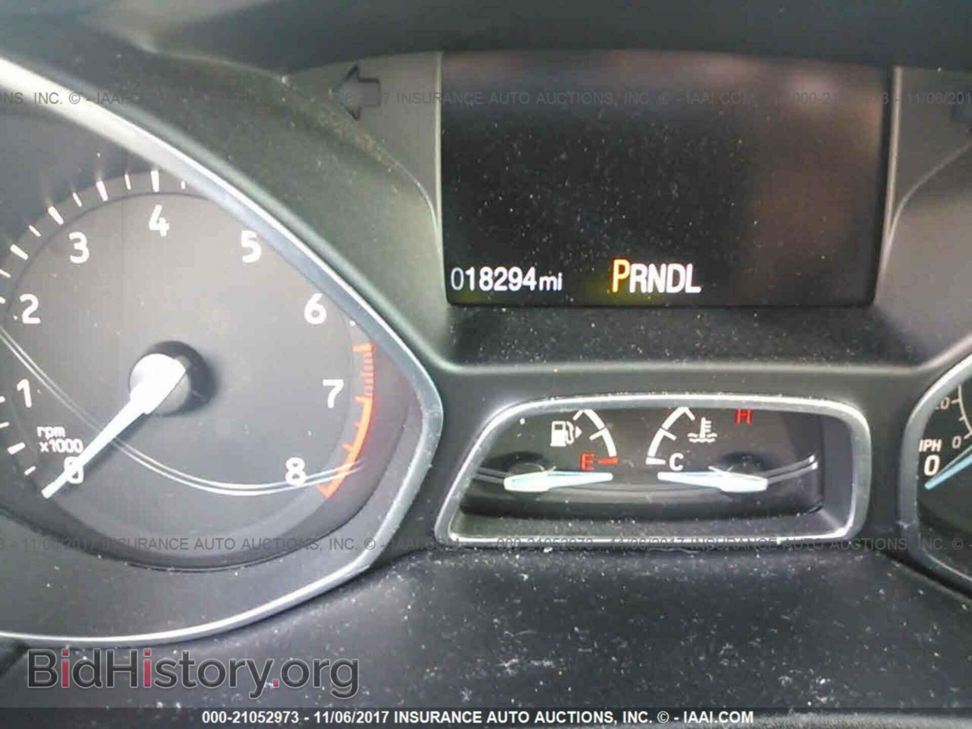 2016 Ford Focus - VIN: 1FADP3F29GL390070 - Photo 7
