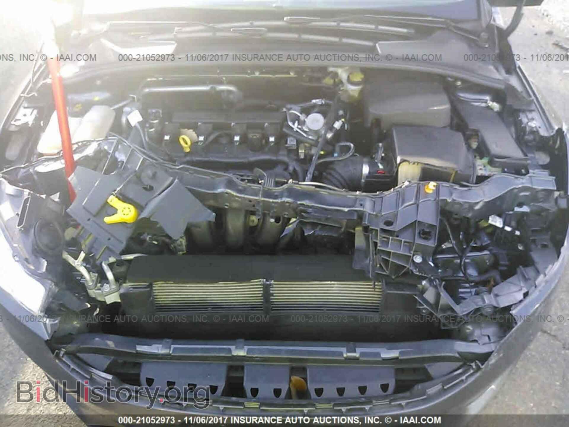 2016 Ford Focus - VIN: 1FADP3F29GL390070 - Photo 10
