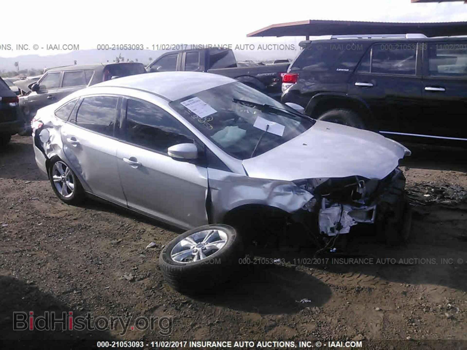 Photo 1FADP3F27DL247100 - Ford Focus 2013