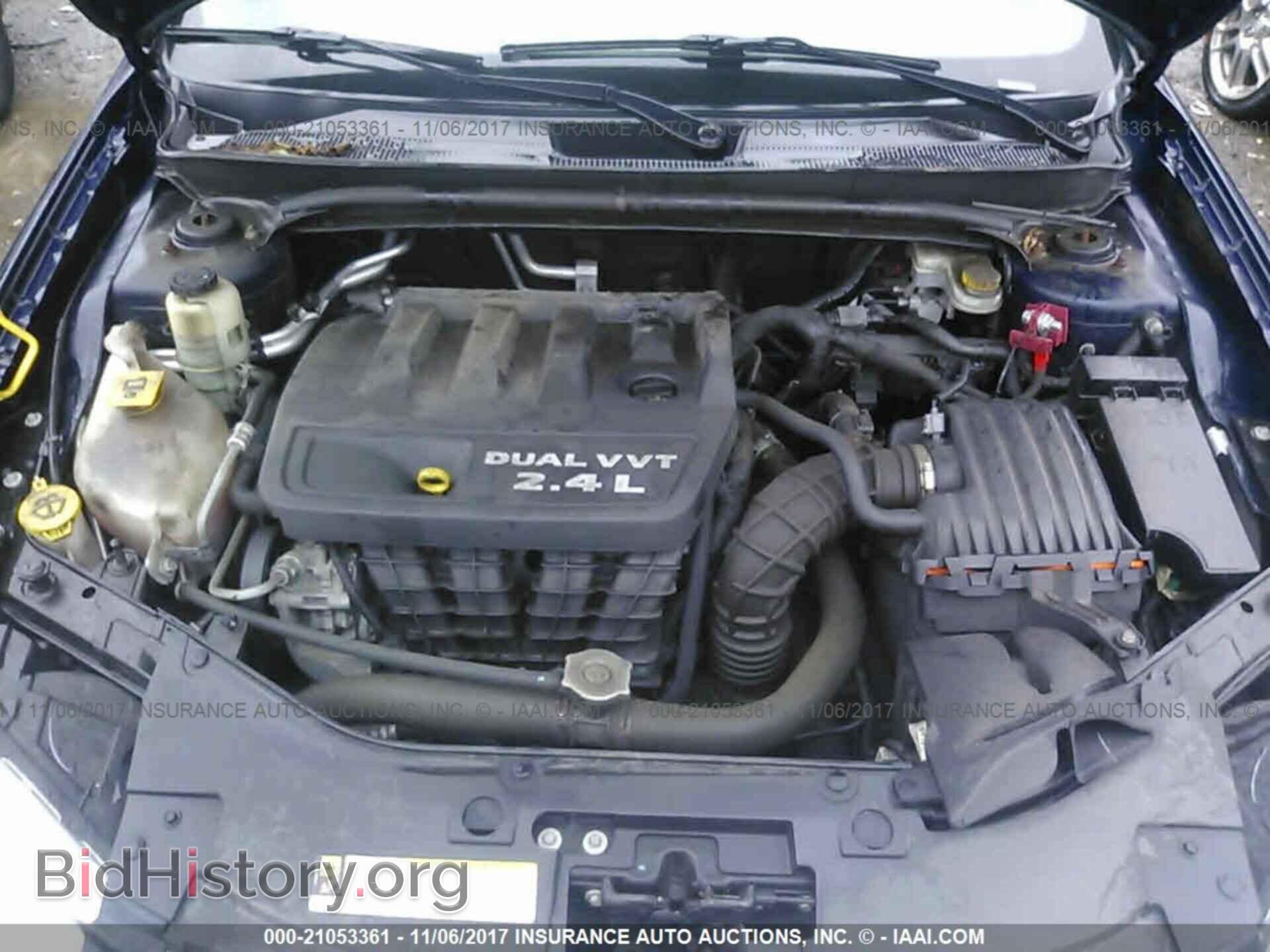 2013 Chrysler 200 - VIN: 1C3CCBBB7DN654795 - Photo 10