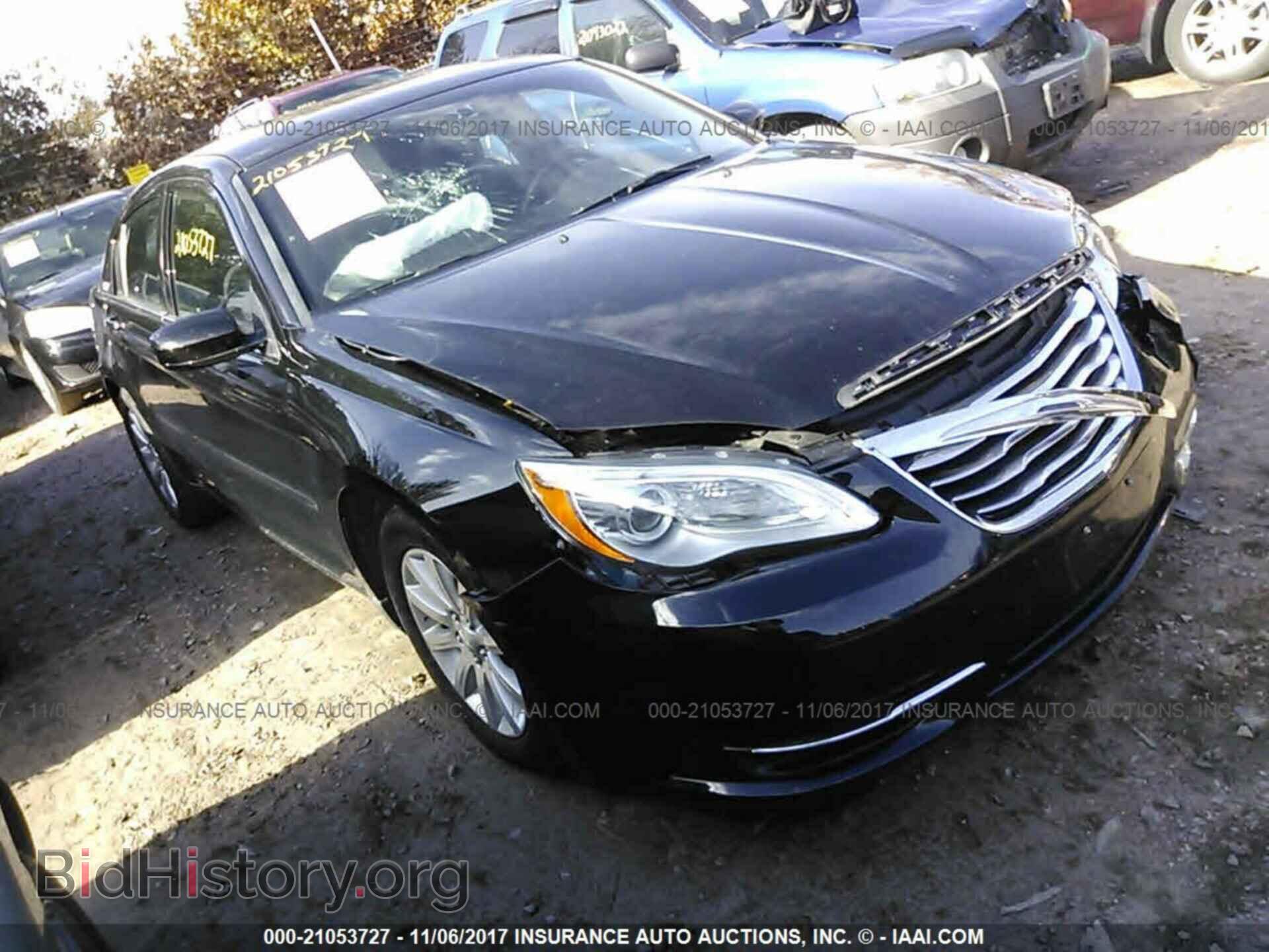 Photo 1C3CCBBG3DN731755 - Chrysler 200 2013