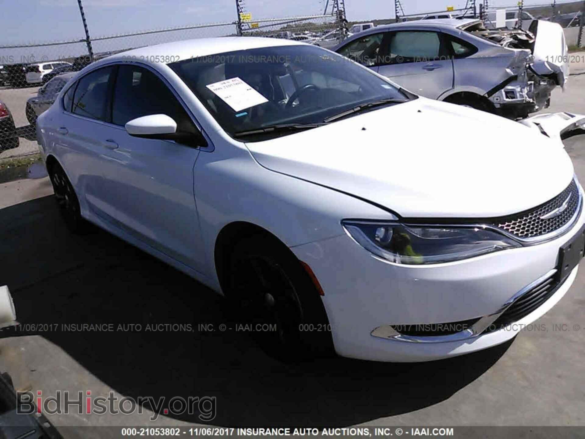 Photo 1C3CCCAB0FN665664 - Chrysler 200 2015