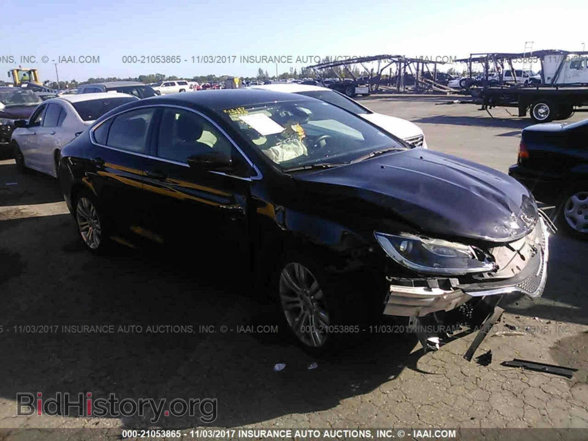 Photo 1C3CCCAB1FN543282 - Chrysler 200 2015