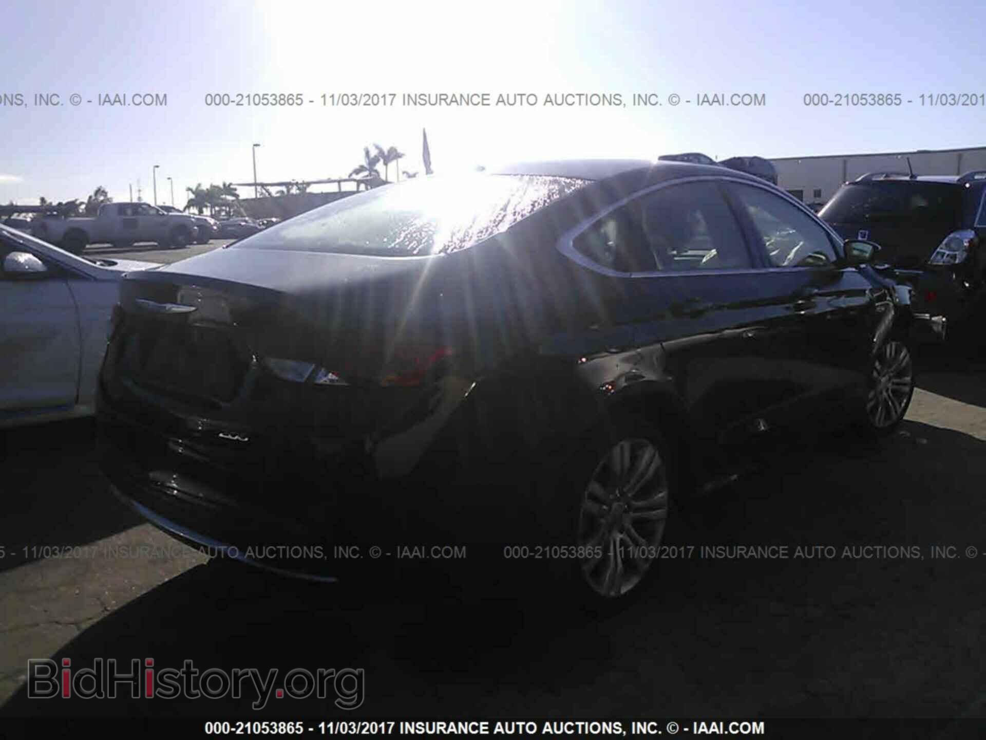 2015 Chrysler 200 - VIN: 1C3CCCAB1FN543282 - Photo 4