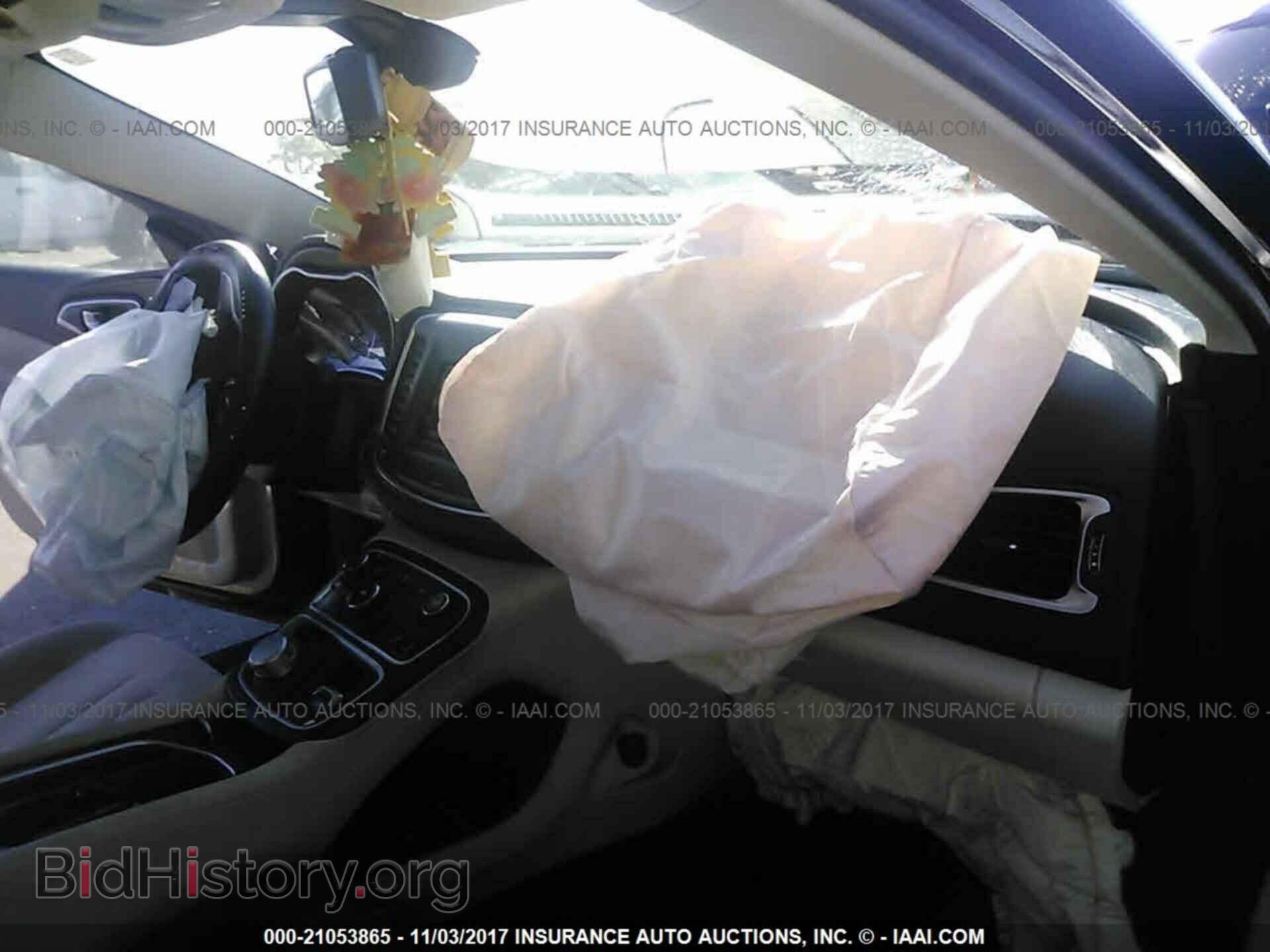 2015 Chrysler 200 - VIN: 1C3CCCAB1FN543282 - Photo 5