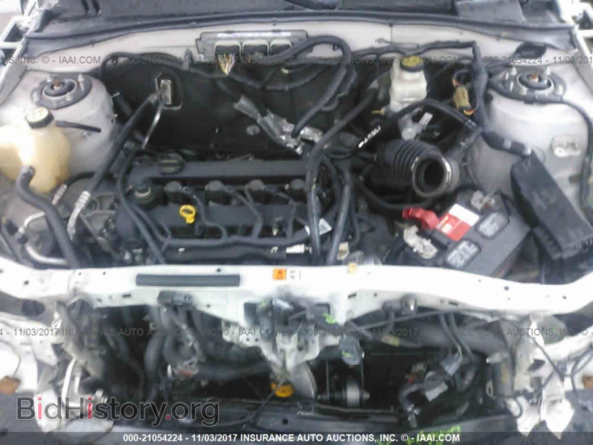 2011 Ford Escape - VIN: 1FMCU0E75BKA49351 - Photo 10