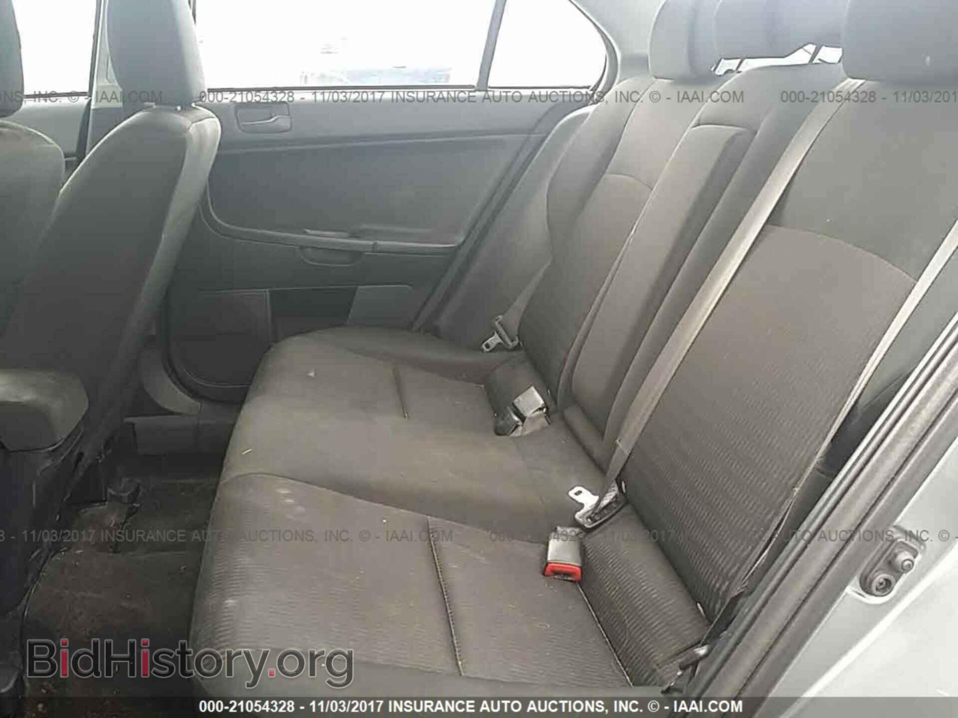 2012 Mitsubishi Lancer - VIN: JA32V2FW2CU009781 - Фото 8