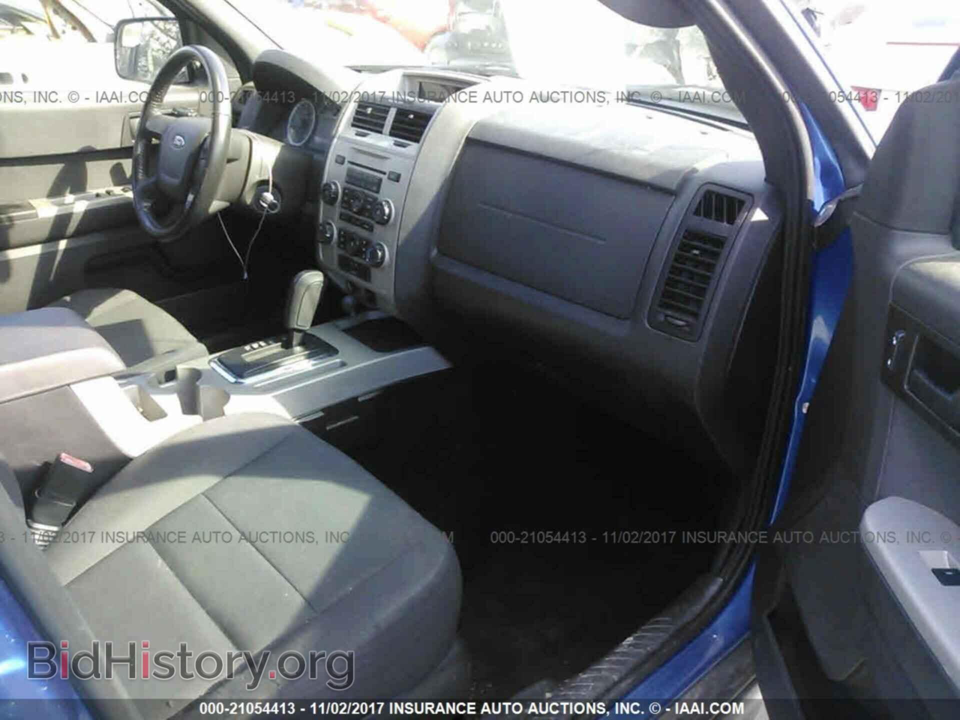 2011 Ford Escape - VIN: 1FMCU0D73BKC29249 - Photo 5