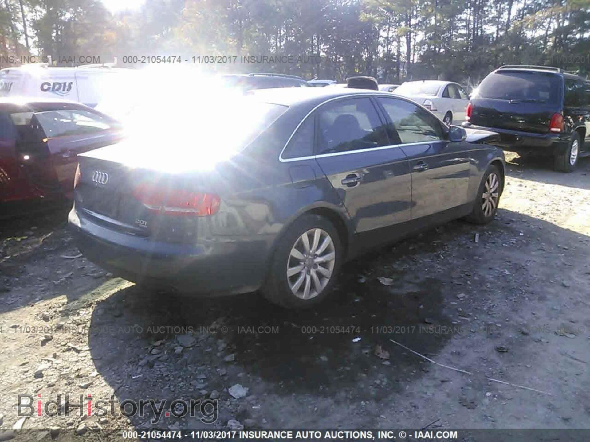 2011 Audi A4 - VIN: WAUFFAFL7BN021124 - Фото 4