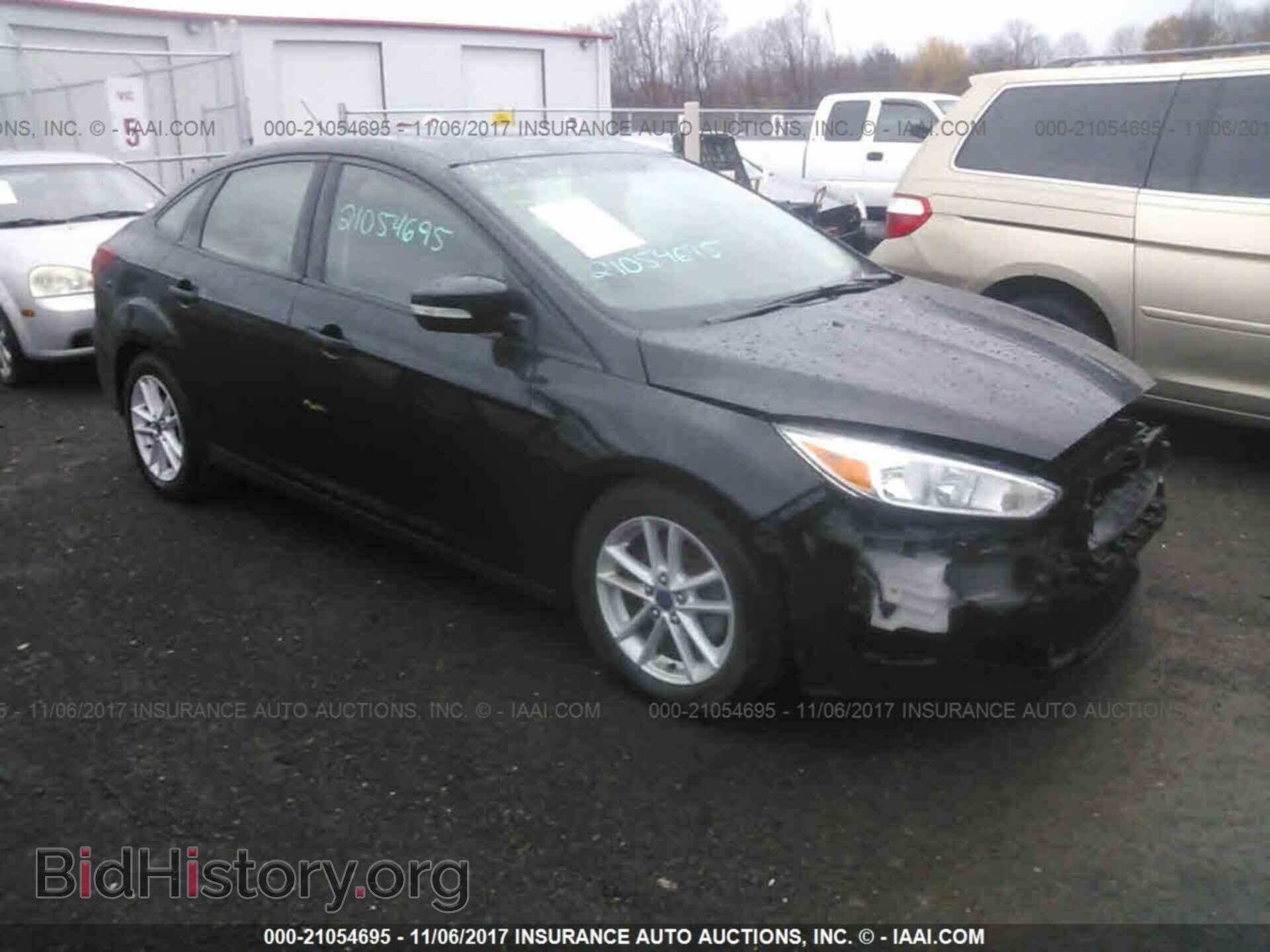 Photo 1FADP3F29FL325606 - Ford Focus 2015