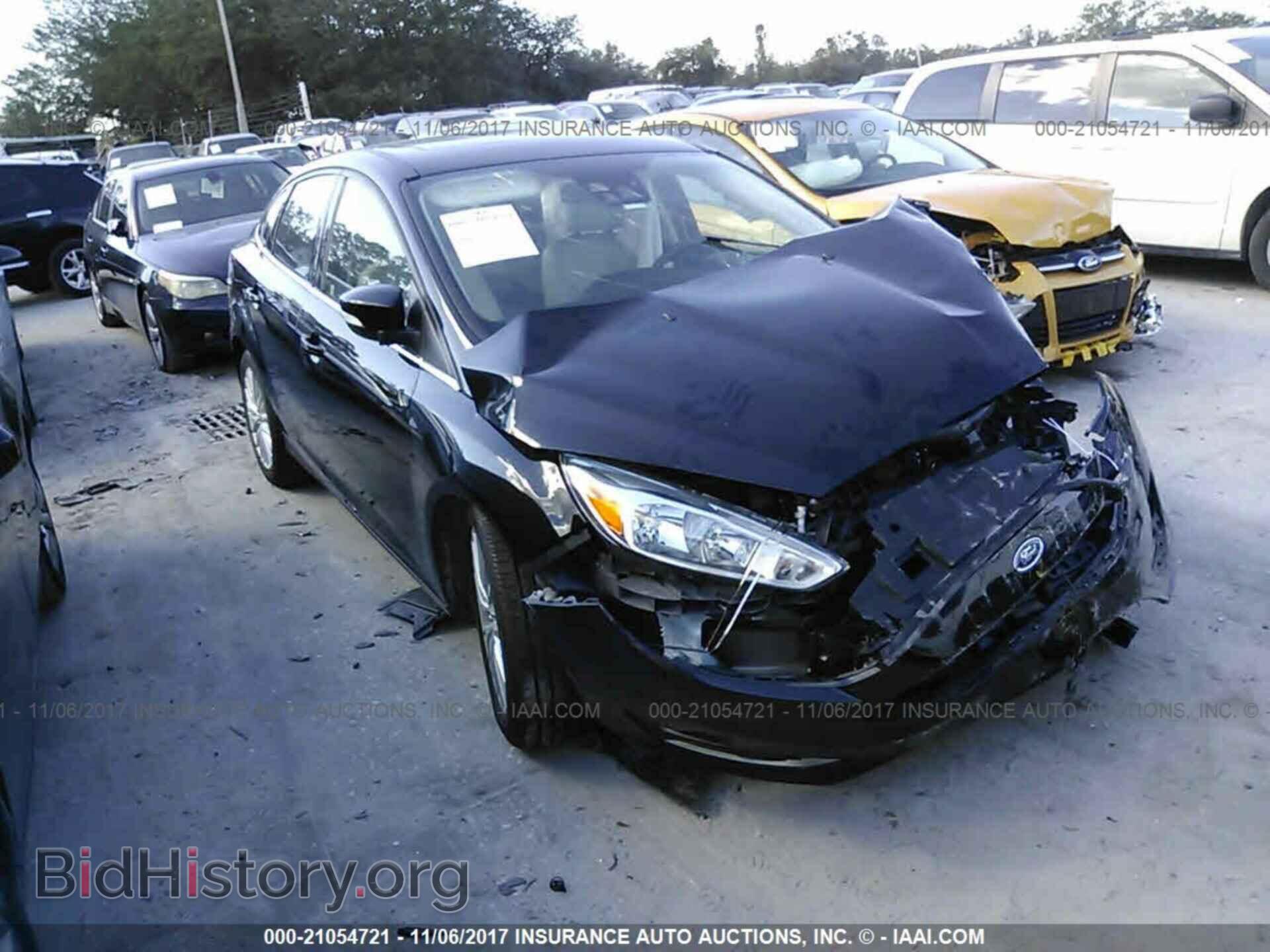 Photo 1FADP3J28GL232794 - Ford Focus 2016