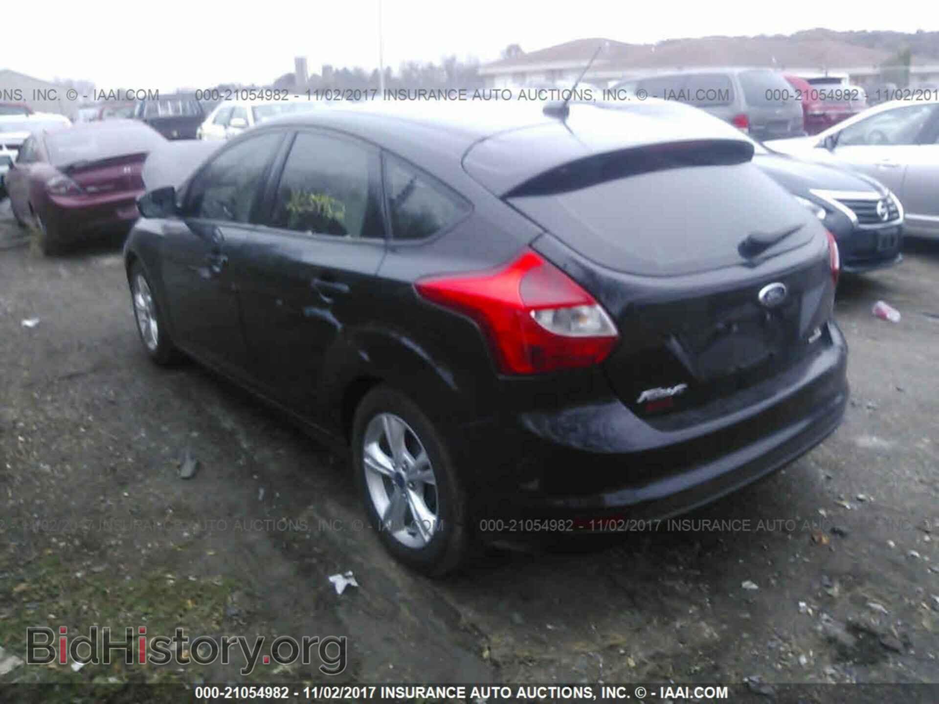 2014 Ford Focus - VIN: 1FADP3K23EL181409 - Photo 3