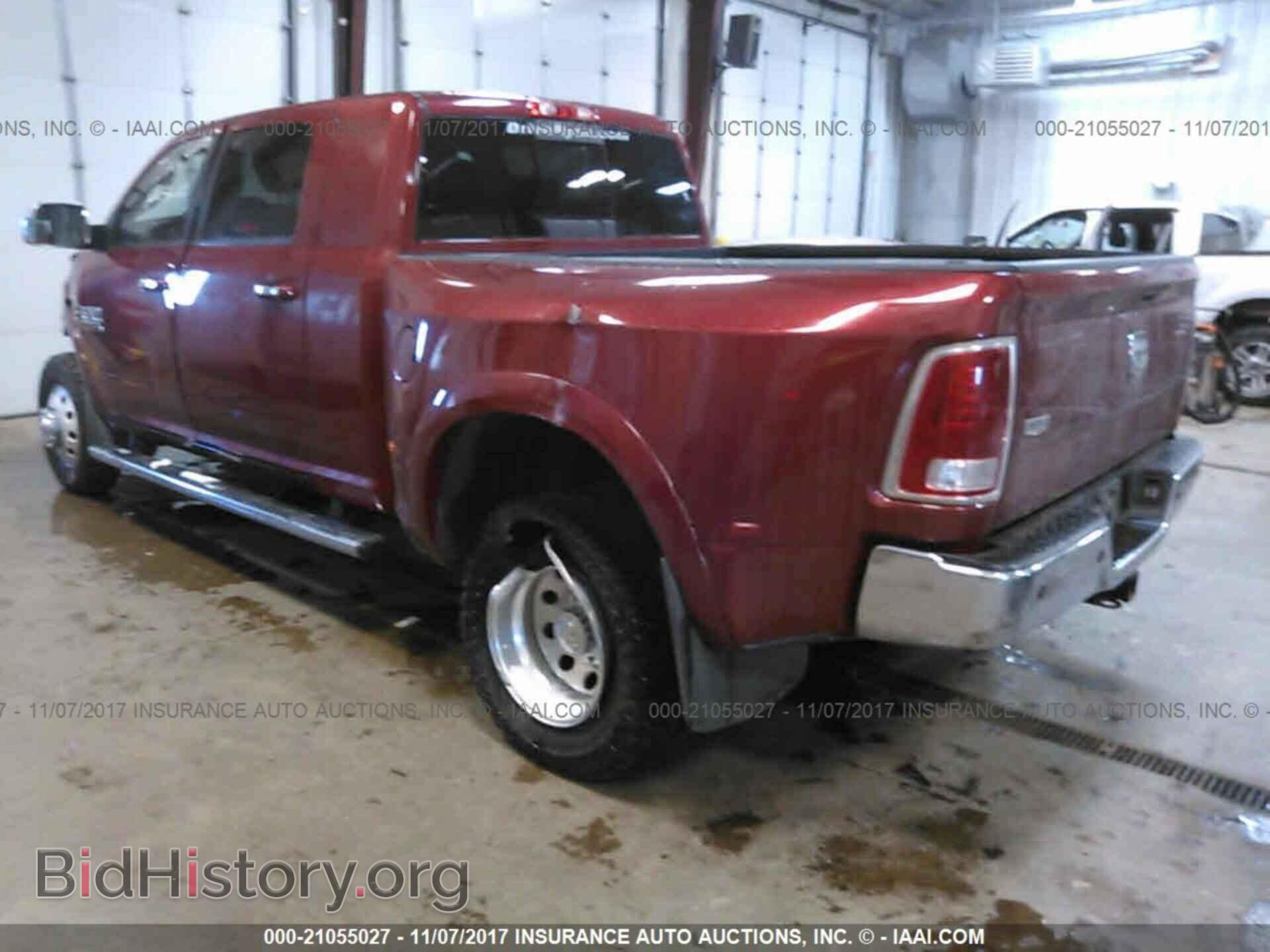 2014 Ram 3500 - VIN: 3C63RRML2EG174674 - Photo 3