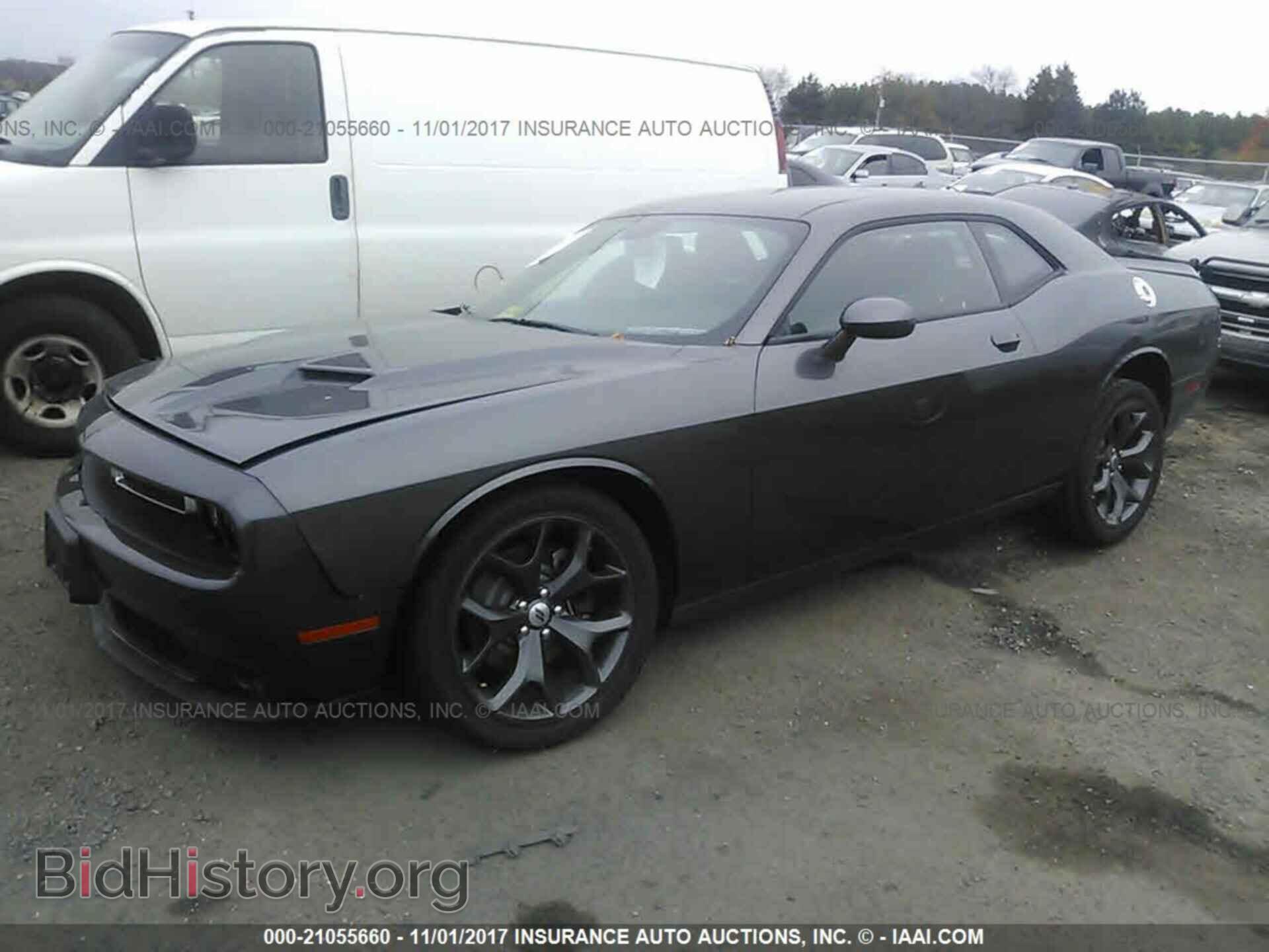 2017 Dodge Challenger - VIN: 2C3CDZAG8HH640664 - Фото 2