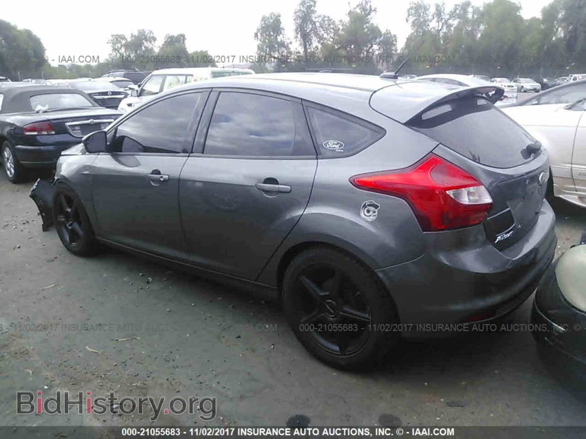 2013 Ford Focus - VIN: 1FADP3K2XDL185245 - Photo 3