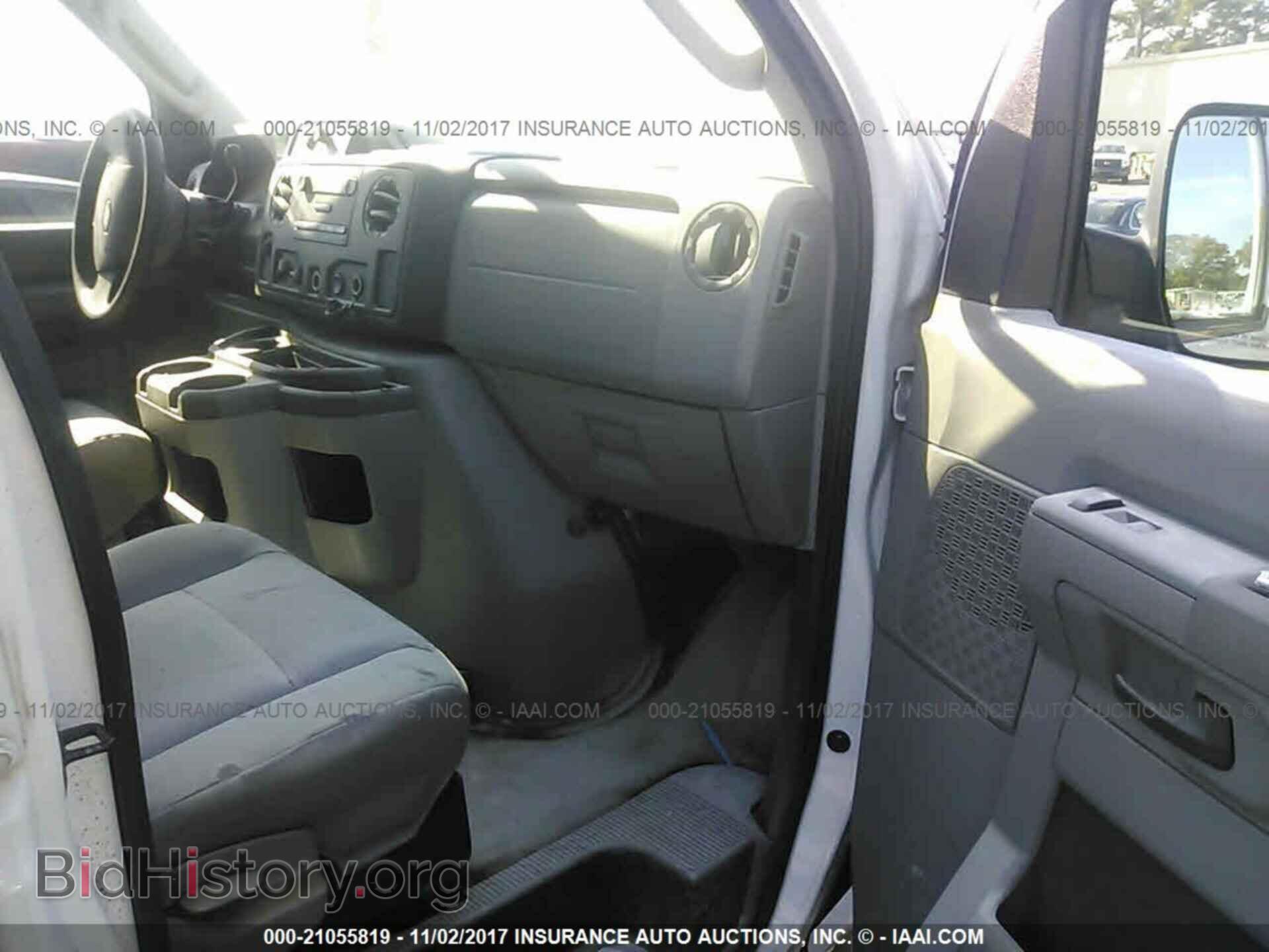 2011 Ford Econoline - VIN: 1FTSS3ELXBDB01775 - Photo 5
