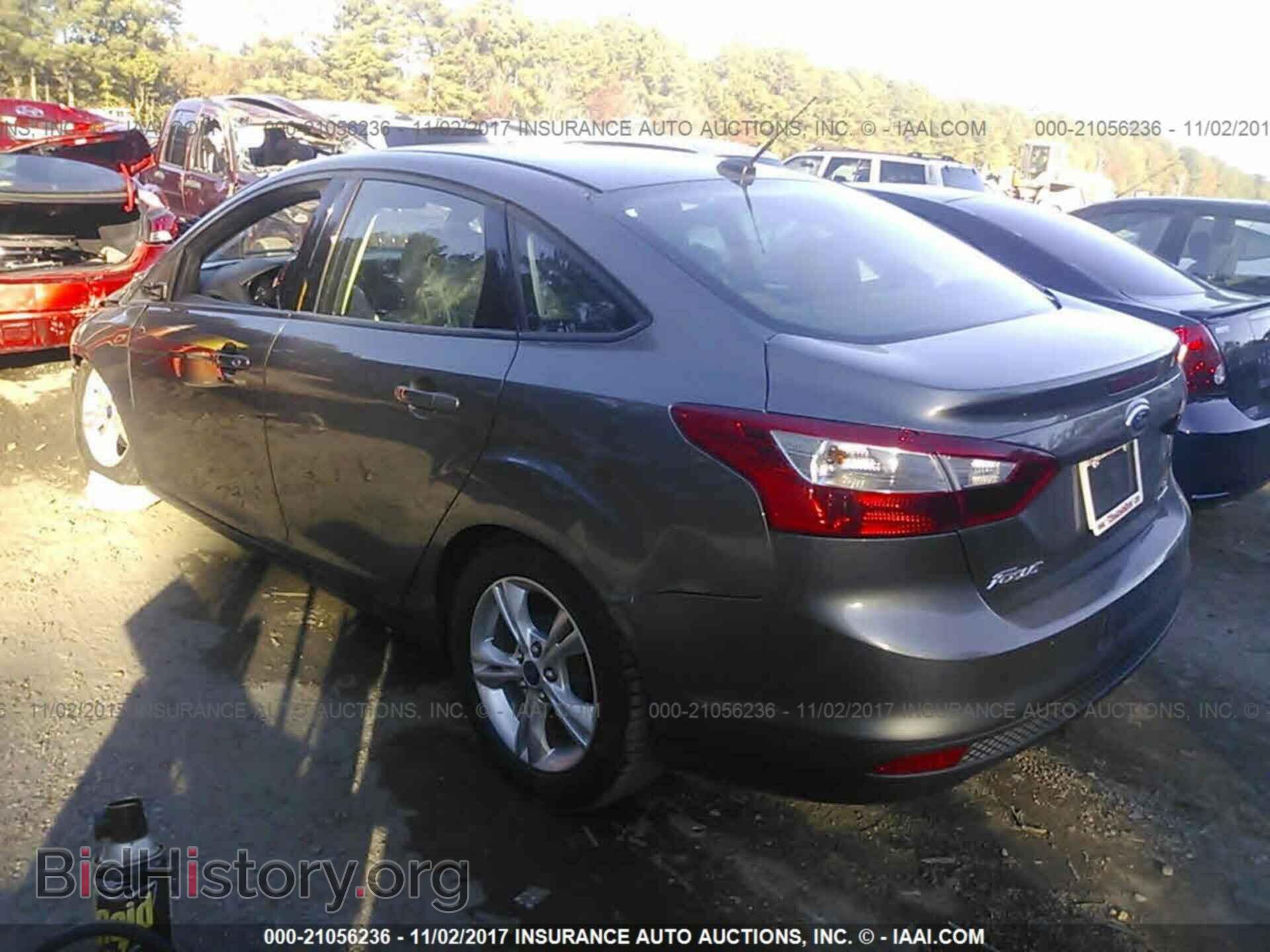 2014 Ford Focus - VIN: 1FADP3F29EL258150 - Photo 3