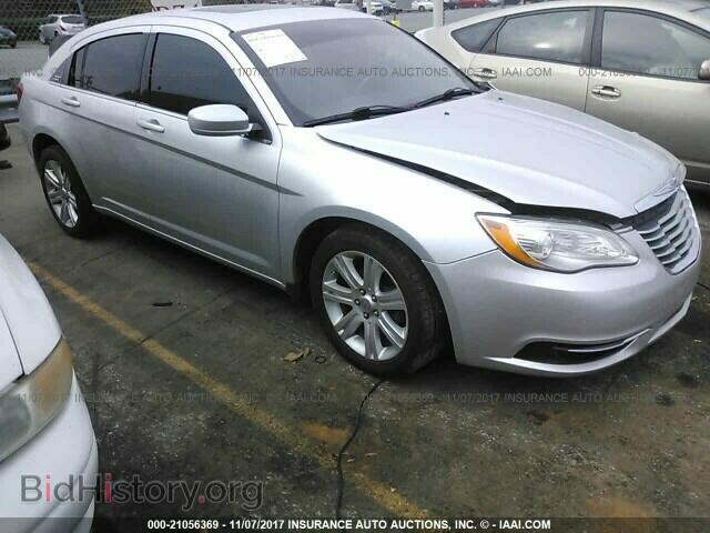 Фотография 1C3CCBBG3CN131235 - Chrysler 200 2012