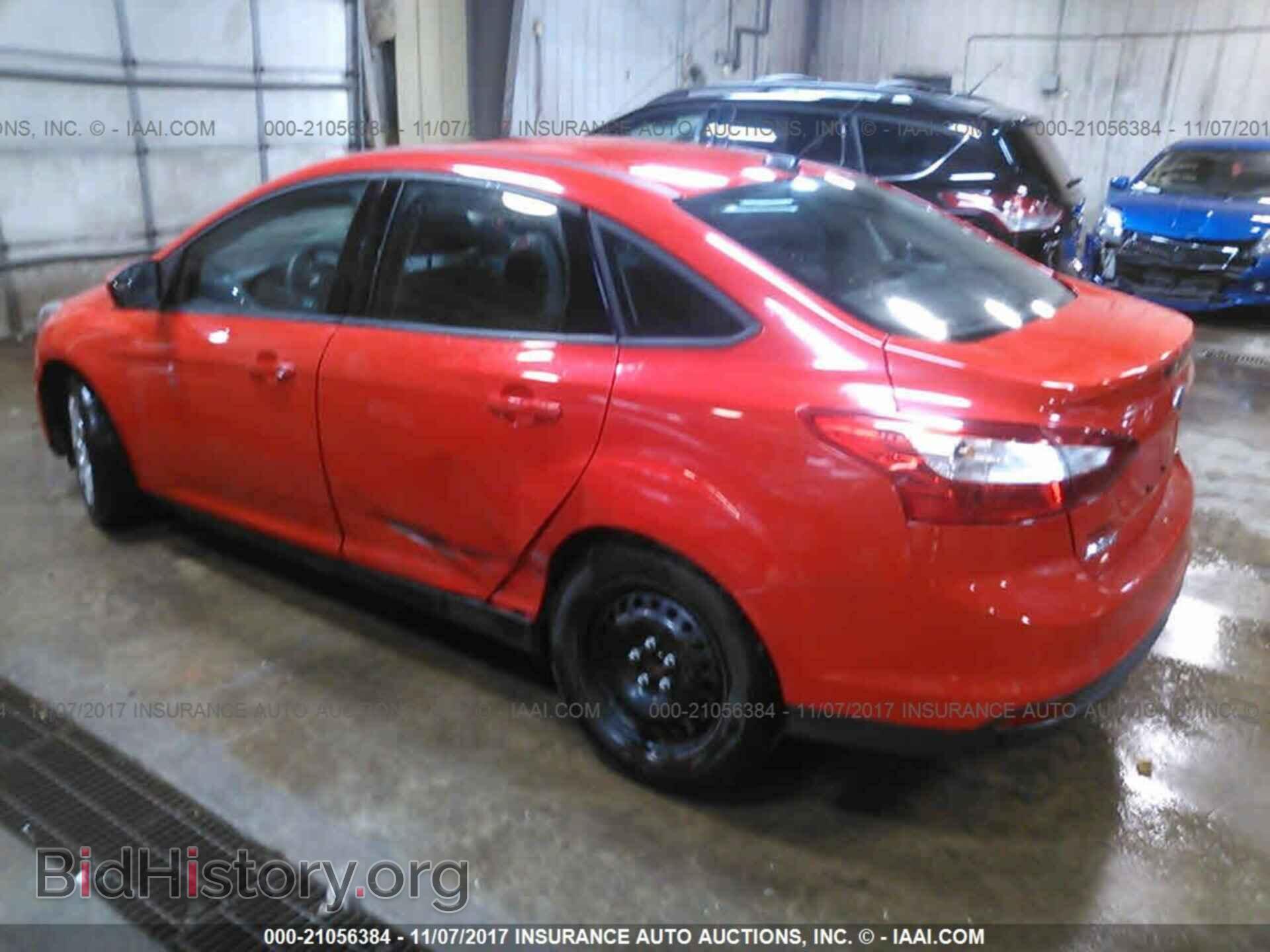 2012 Ford Focus - VIN: 1FAHP3F27CL464209 - Photo 3