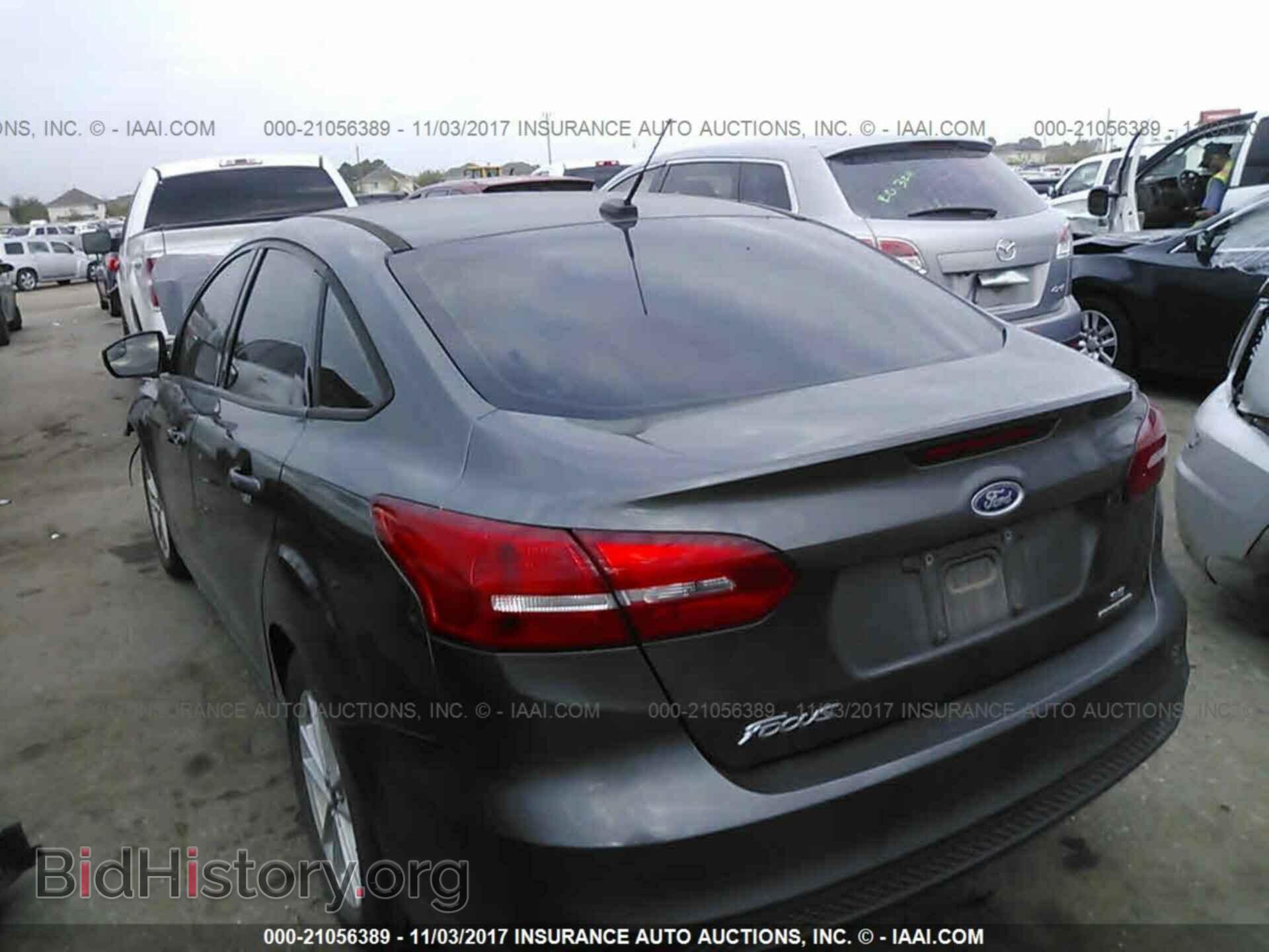 2015 Ford Focus - VIN: 1FADP3F27FL219168 - Photo 3